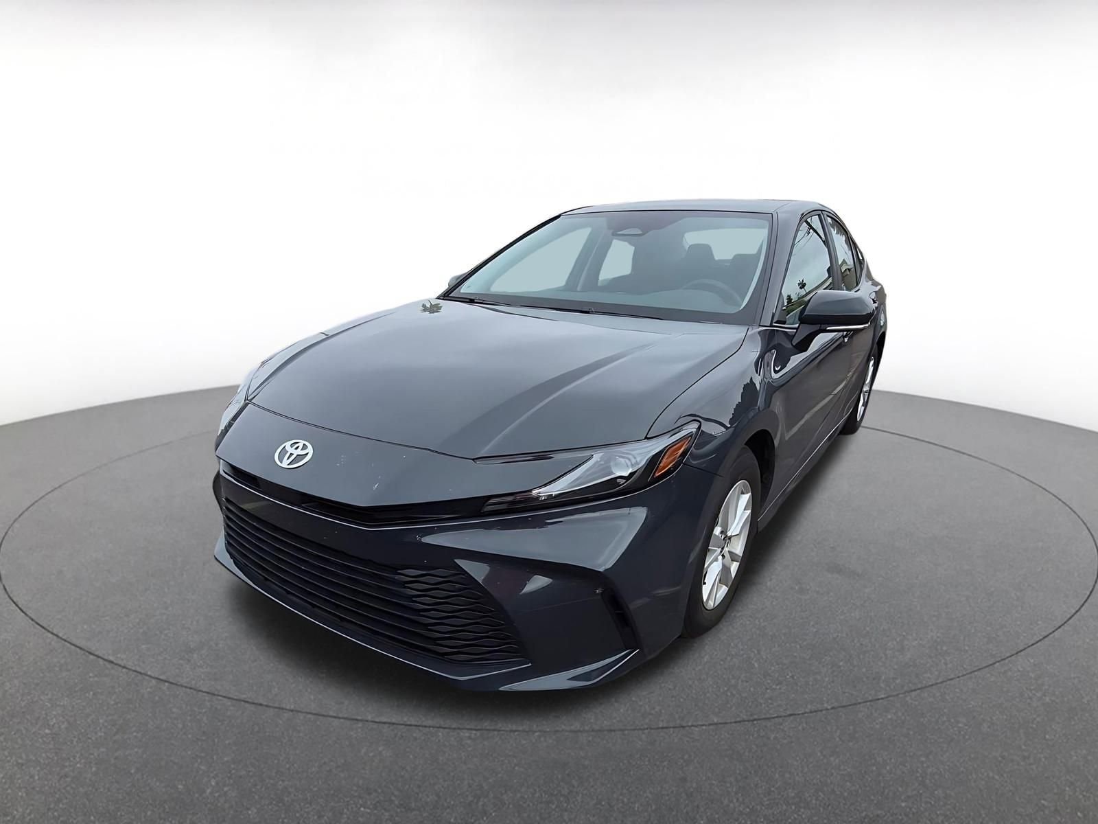 Thumbnail: 2025 Toyota Camry - 3