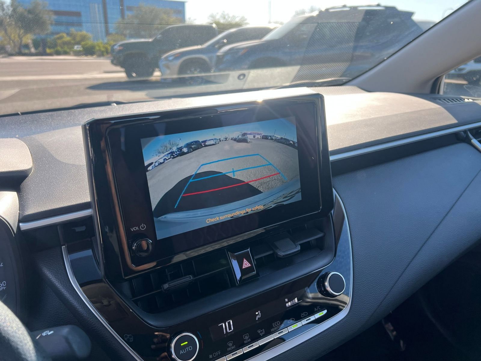 Thumbnail: 2025 Toyota Corolla - 24