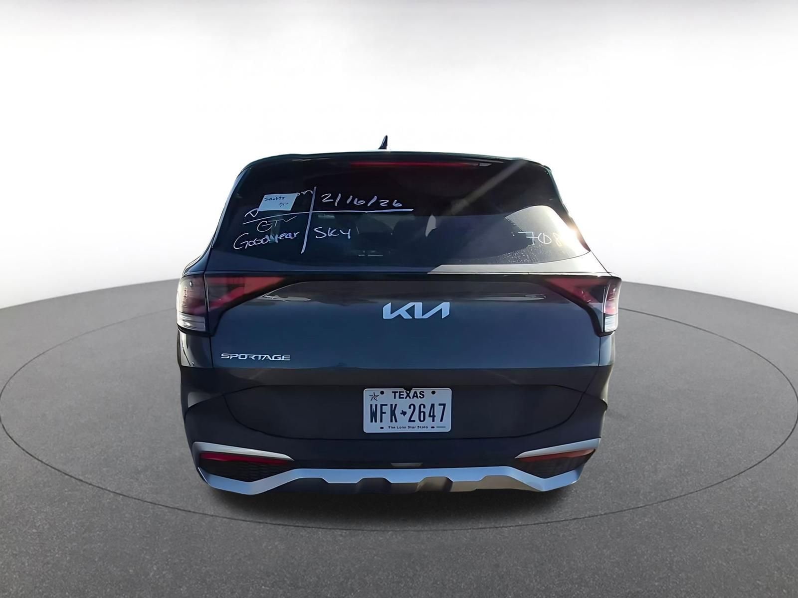 Thumbnail: 2025 Kia Sportage - 6