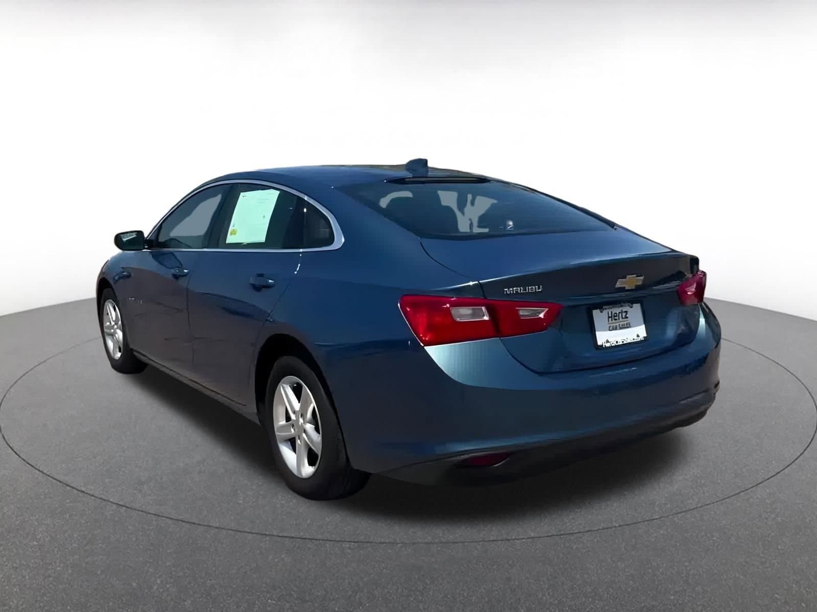 Thumbnail: 2024 Chevrolet Malibu - 11