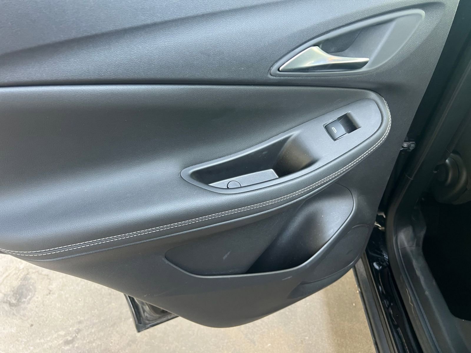 Thumbnail: 2025 Buick Encore GX - 23