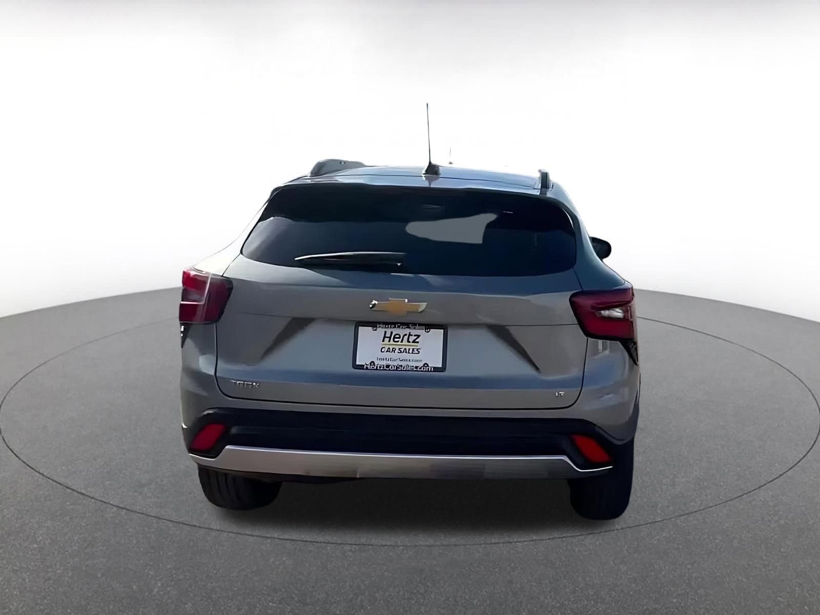 Thumbnail: 2025 Chevrolet Trax - 12