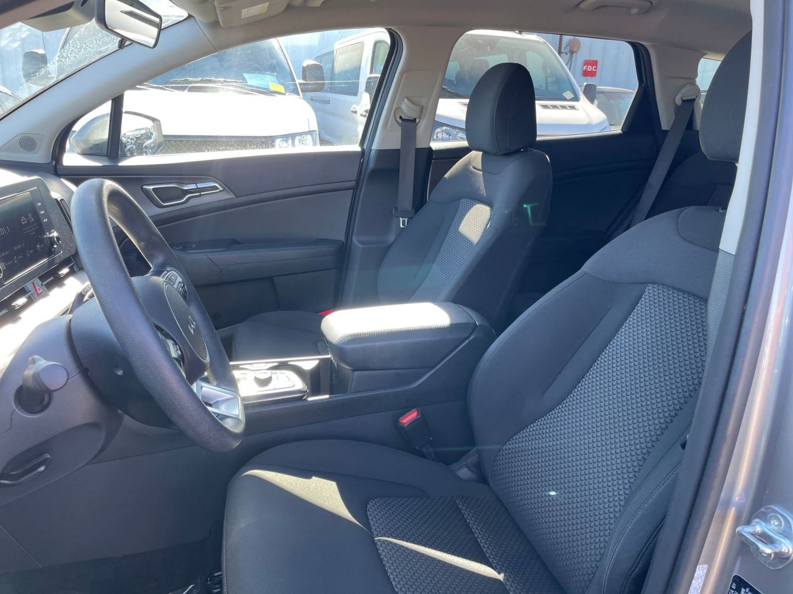 Thumbnail: 2025 Kia Sportage - 35