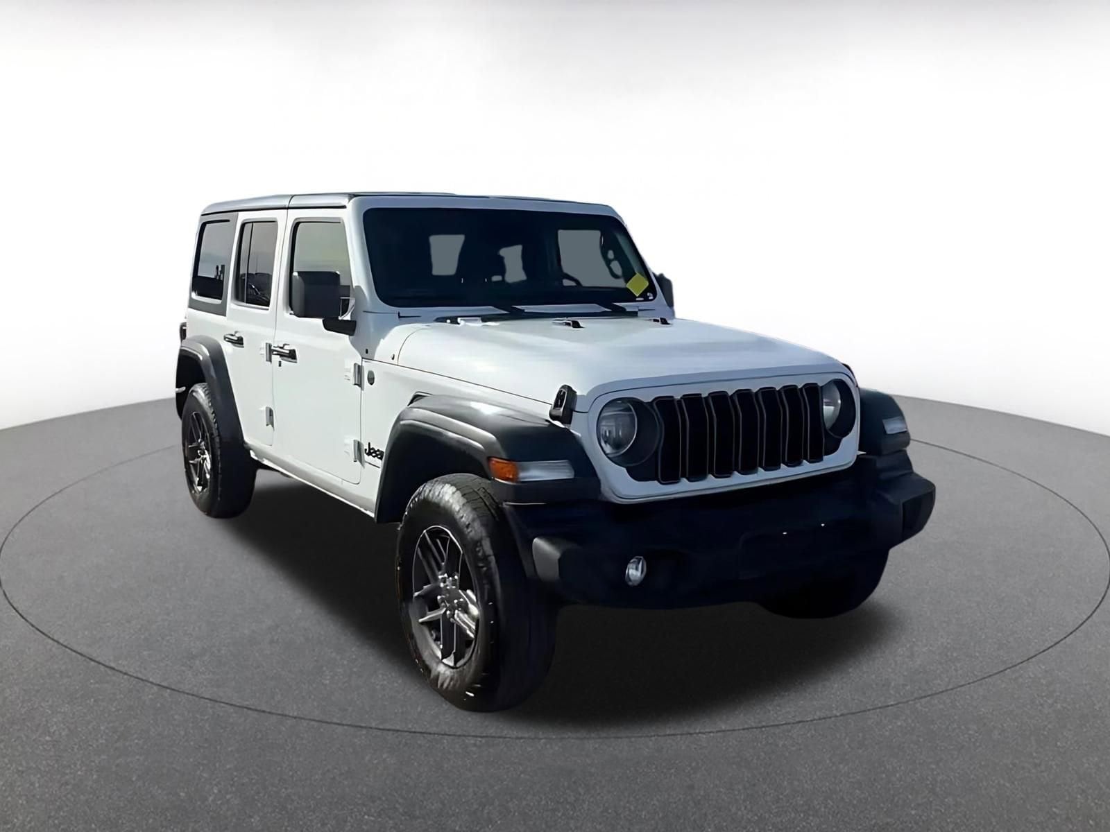 Thumbnail: 2025 Jeep Wrangler - 3