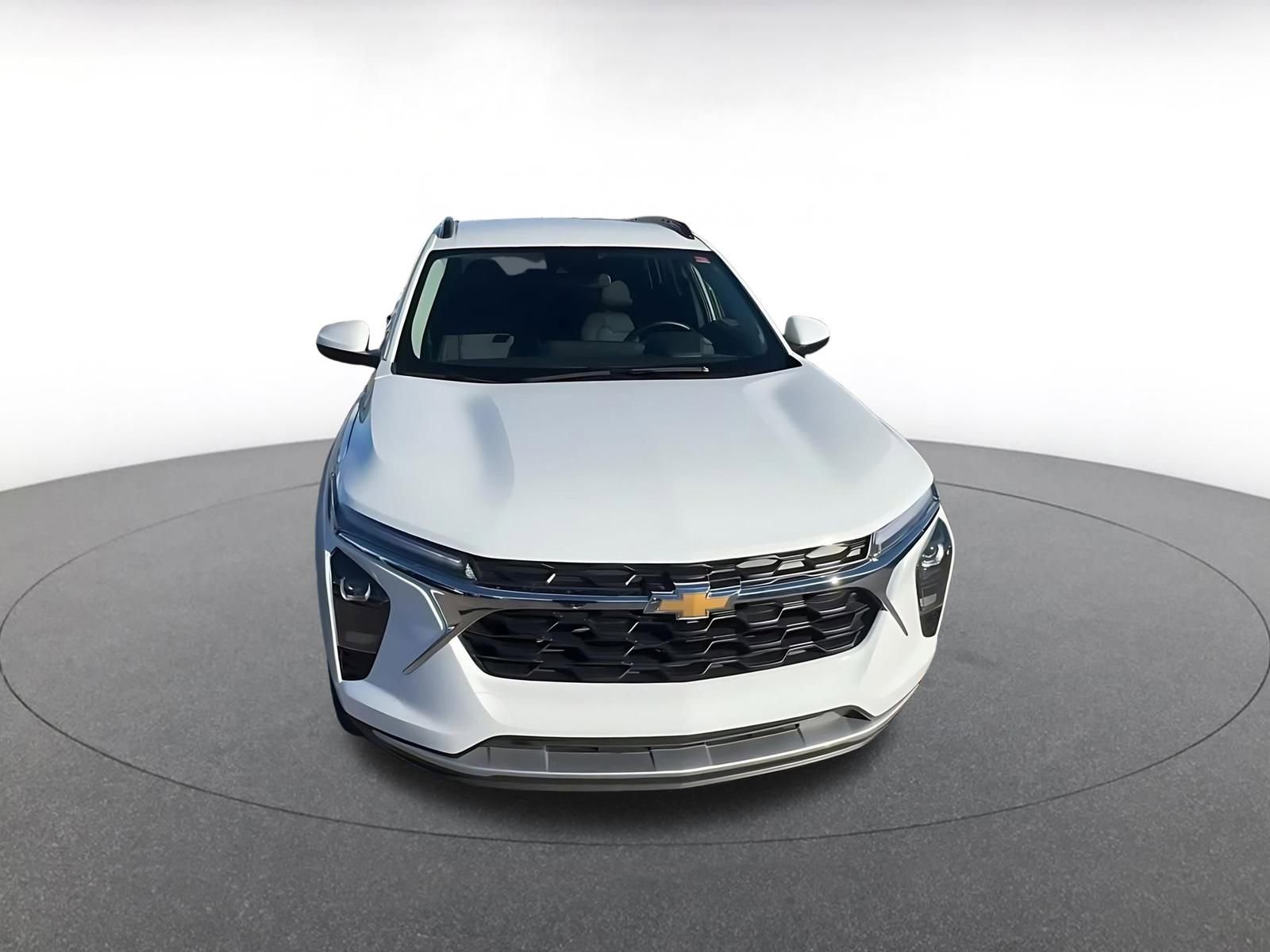 Thumbnail: 2025 Chevrolet Trax - 4