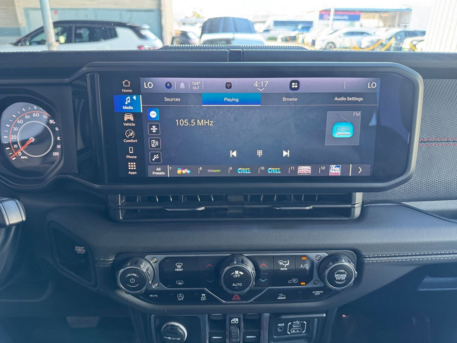 Thumbnail: 2025 Jeep Wrangler - 21