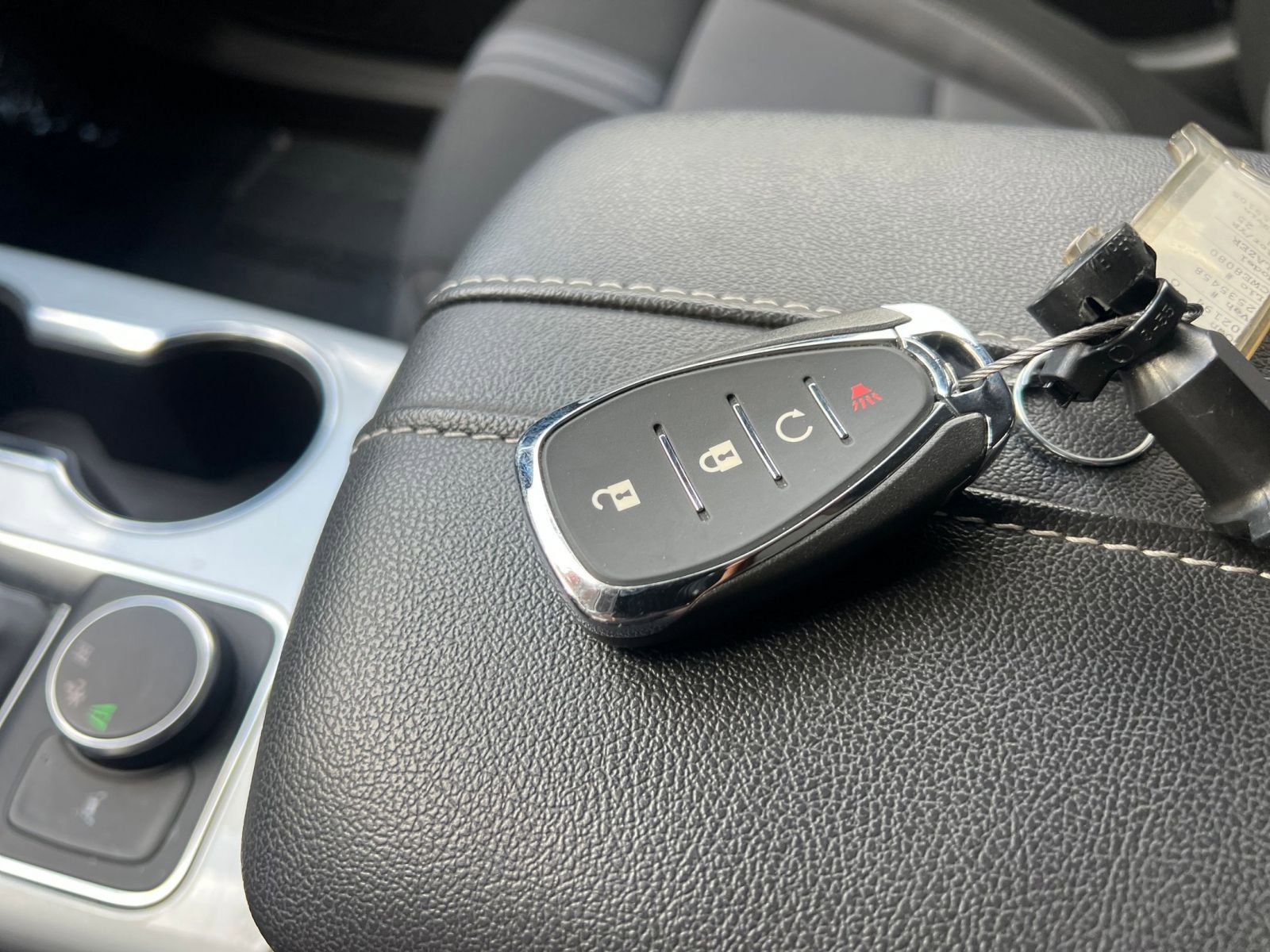 Thumbnail: 2025 Chevrolet Blazer - 21