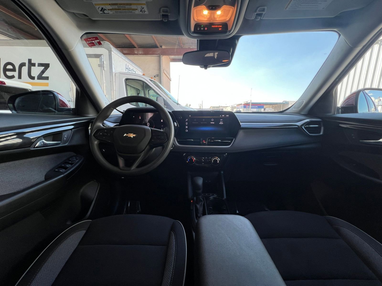 Thumbnail: 2025 Chevrolet TrailBlazer - 33