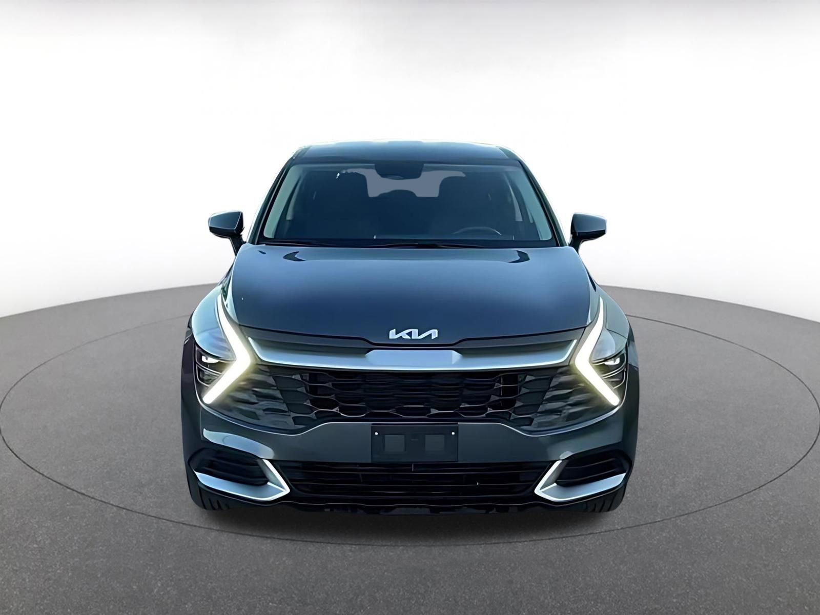 Thumbnail: 2025 Kia Sportage - 4