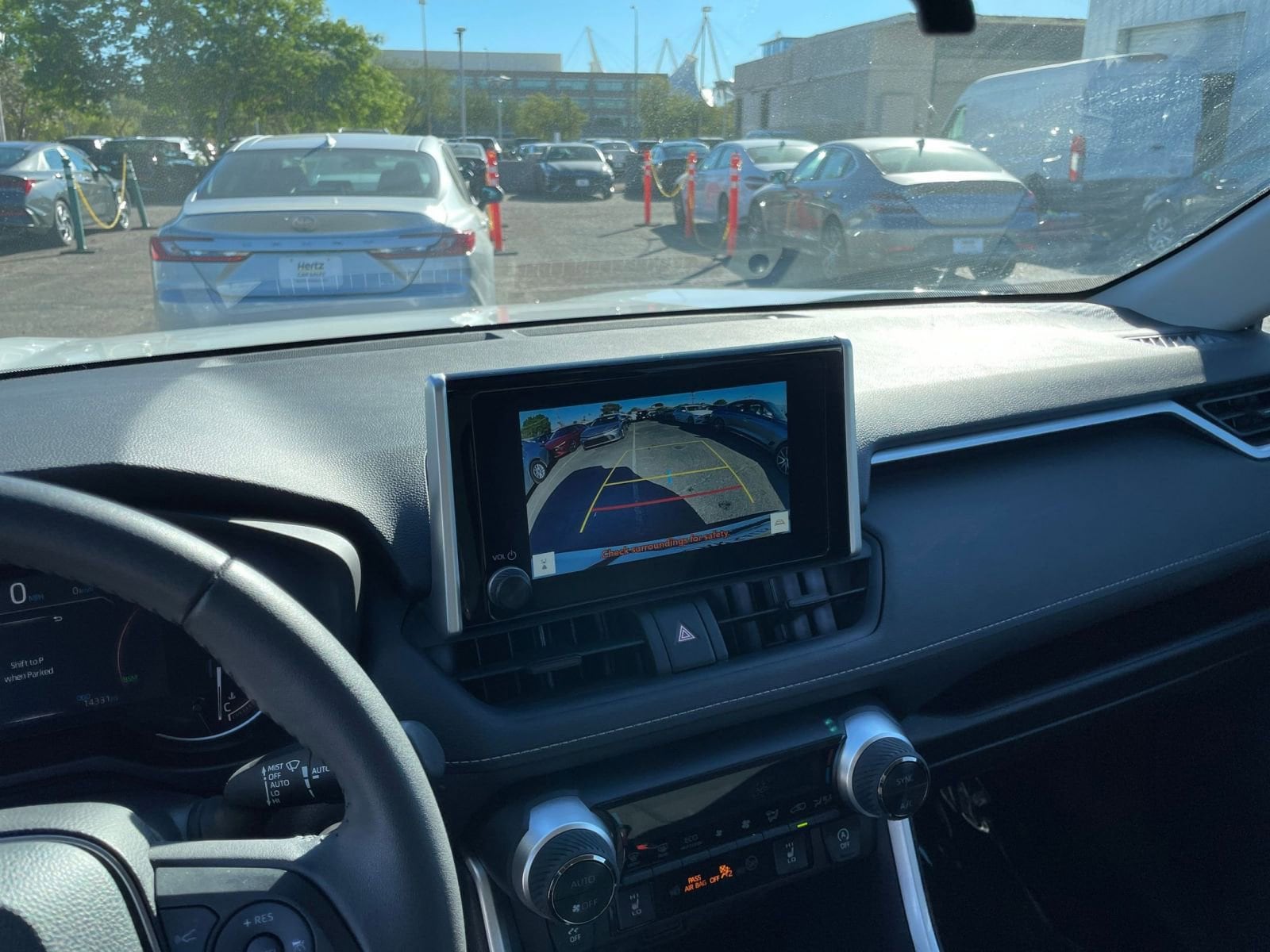 Thumbnail: 2025 Toyota RAV4 - 17