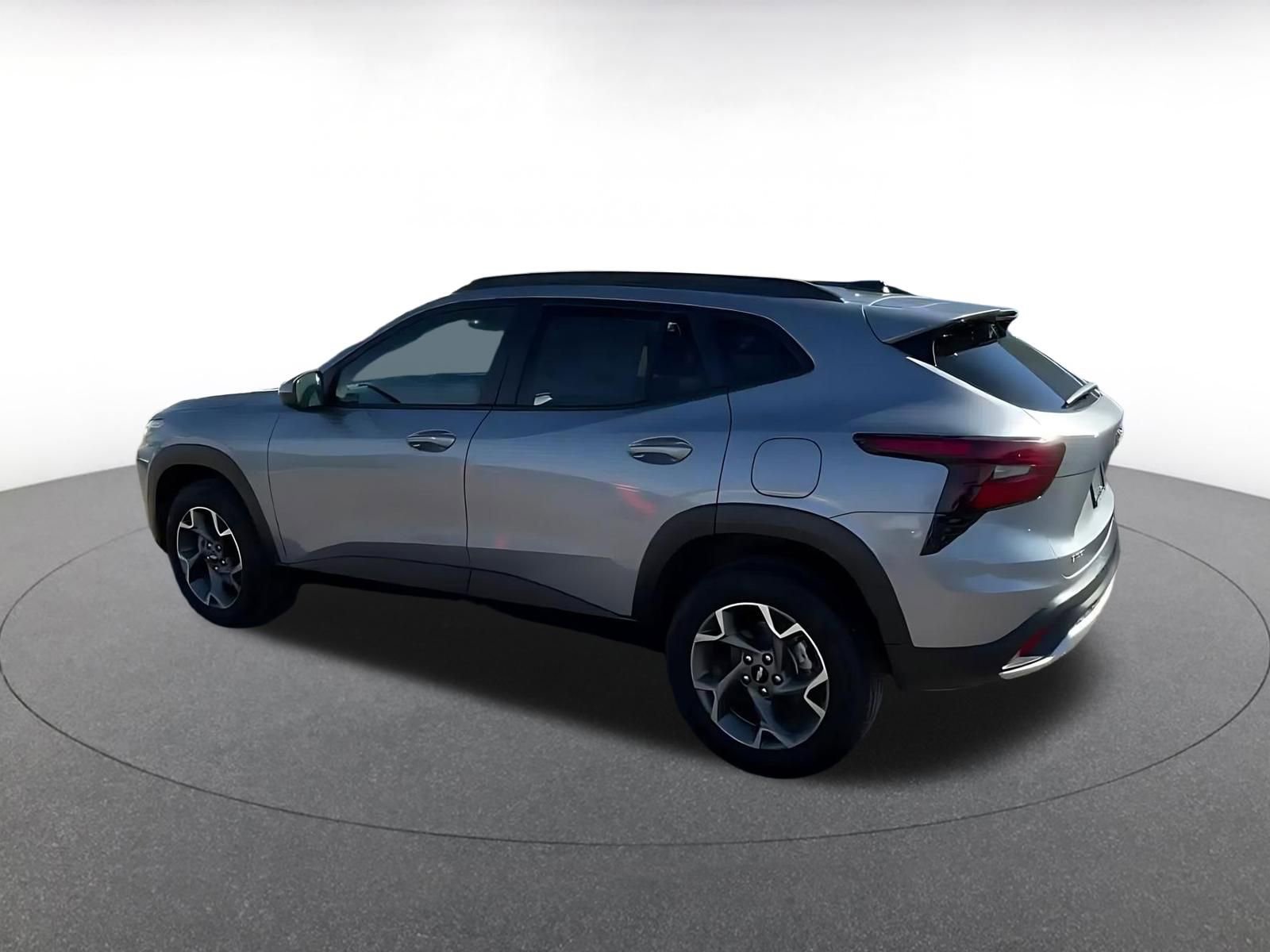 Thumbnail: 2025 Chevrolet Trax - 10