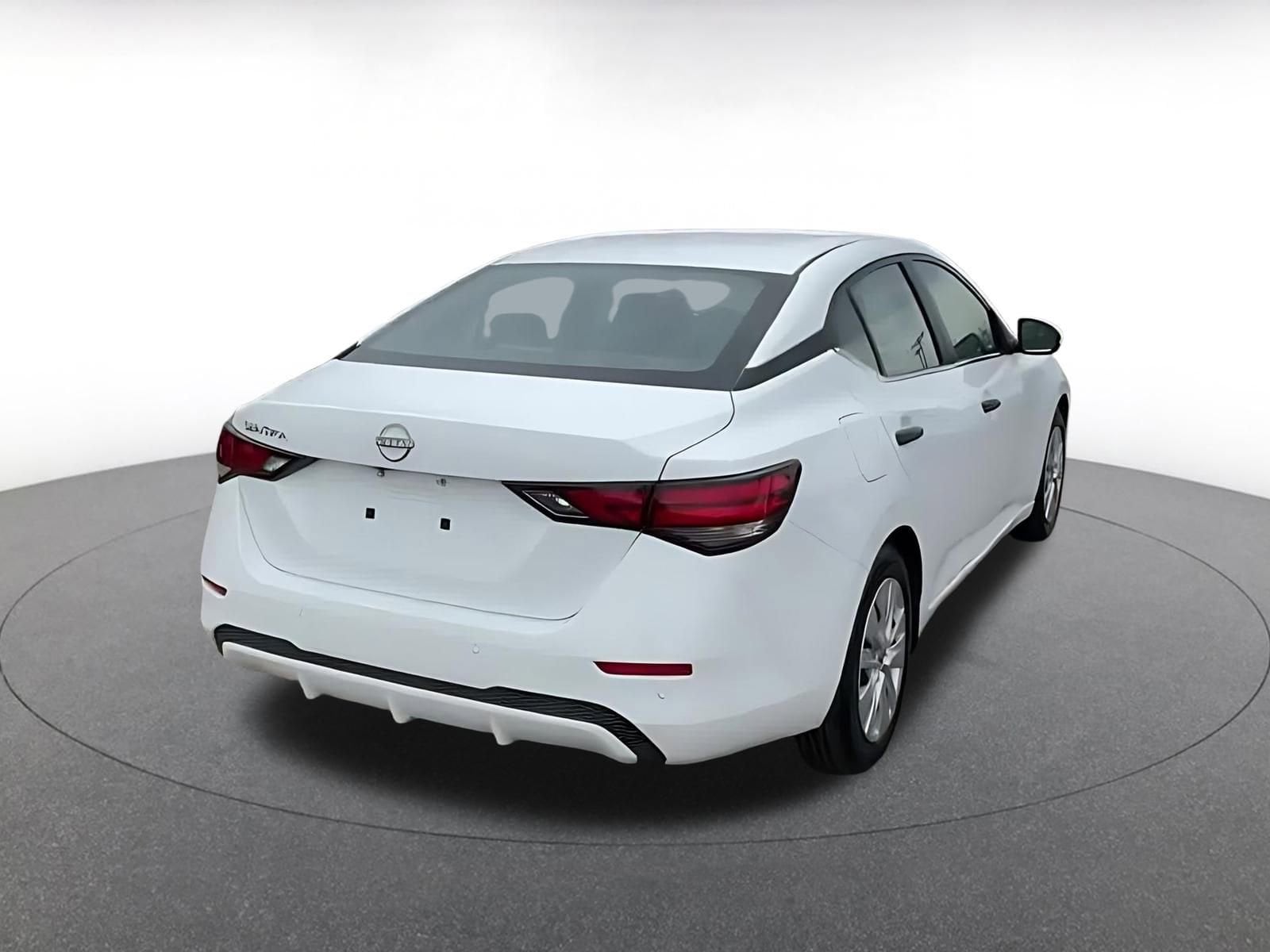 Thumbnail: 2025 Nissan Sentra - 14