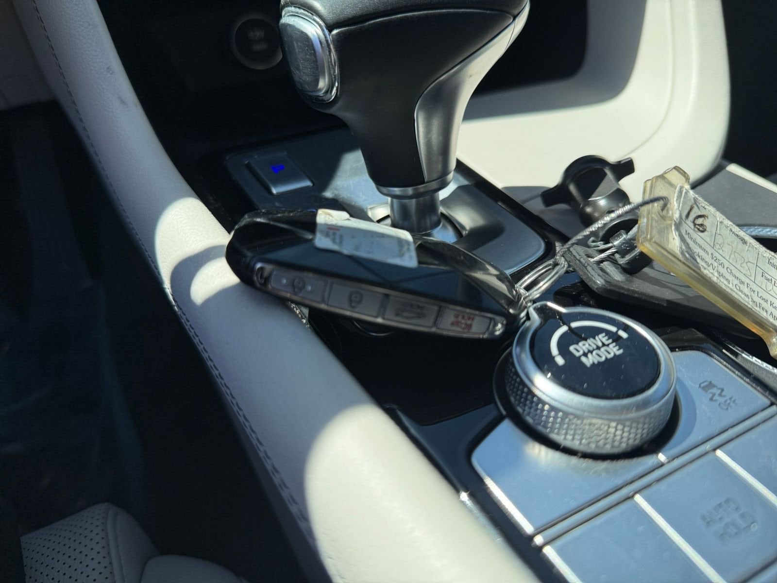 Thumbnail: 2025 Genesis G70 - 21