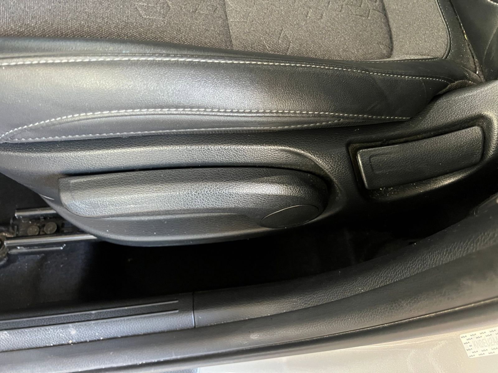 Thumbnail: 2025 Kia Seltos - 22