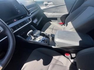 Thumbnail: 2025 Kia Sportage - 18