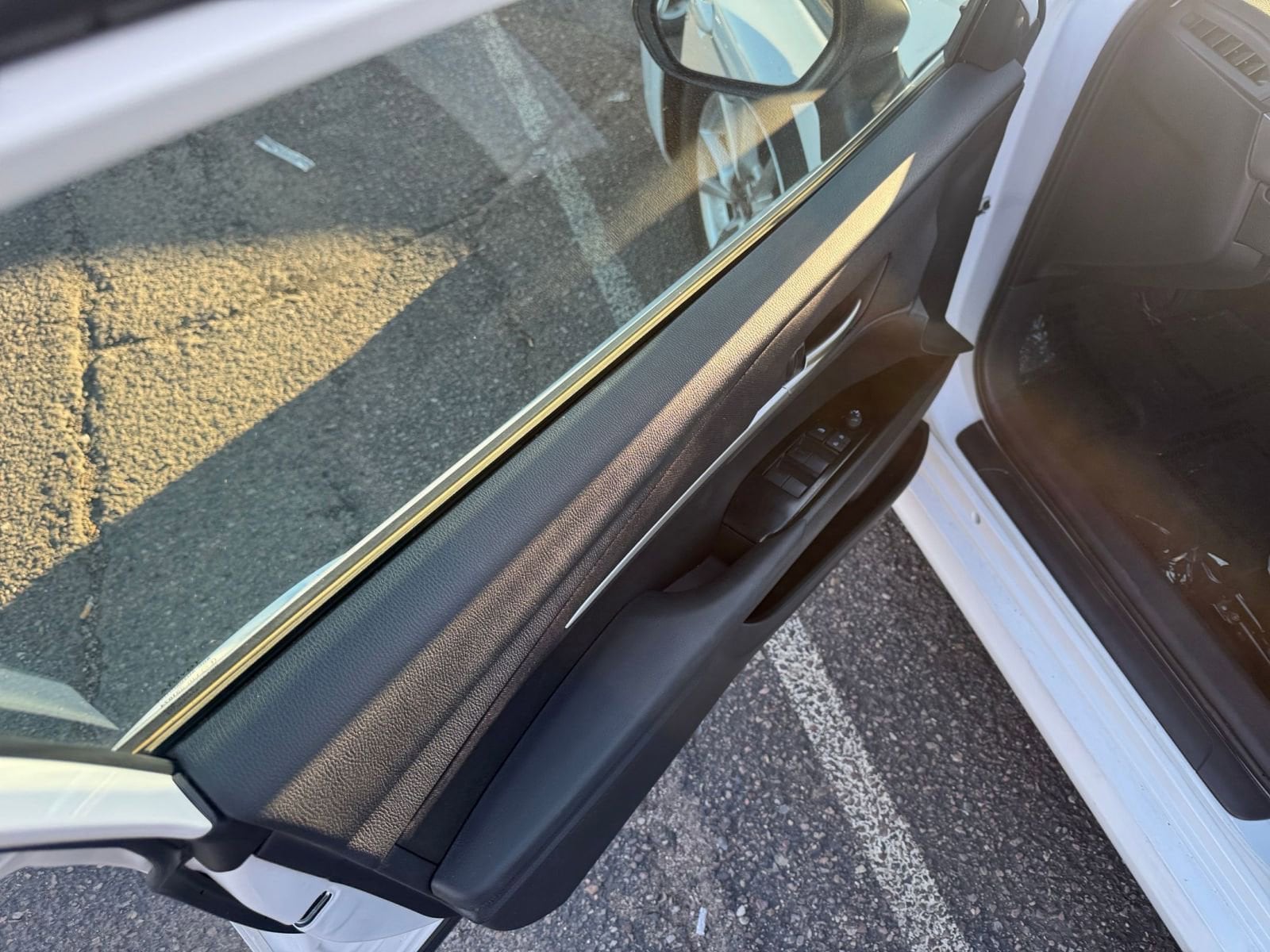 Thumbnail: 2025 Toyota Camry - 20