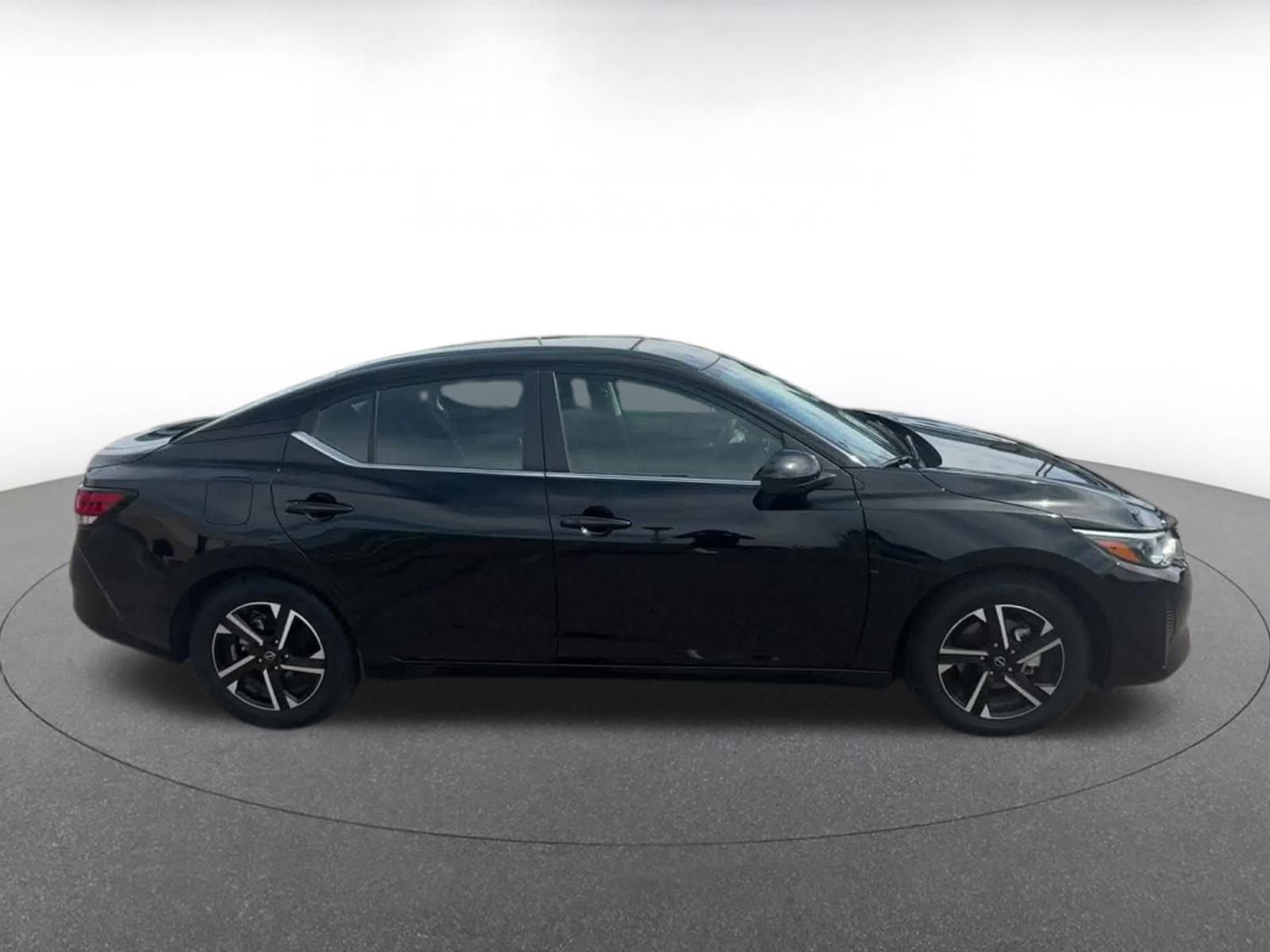 Thumbnail: 2024 Nissan Sentra - 16