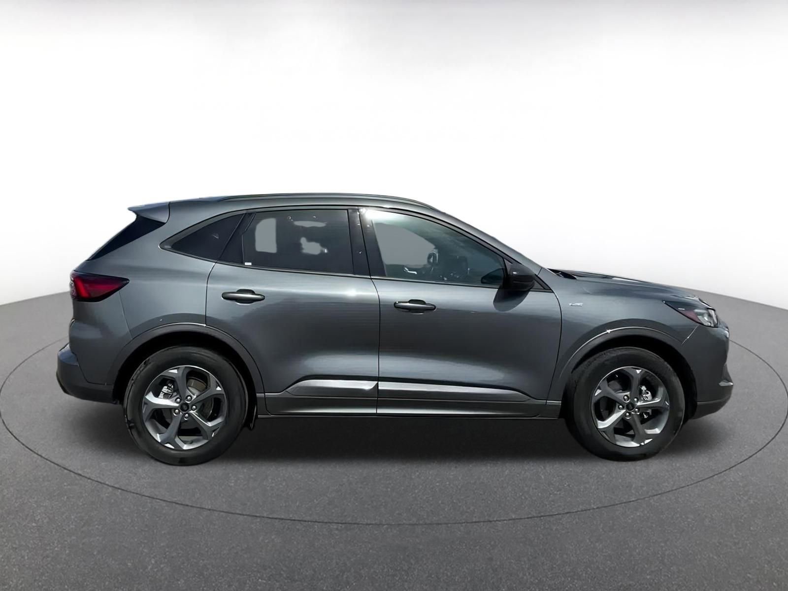 Thumbnail: 2024 Ford Escape - 16