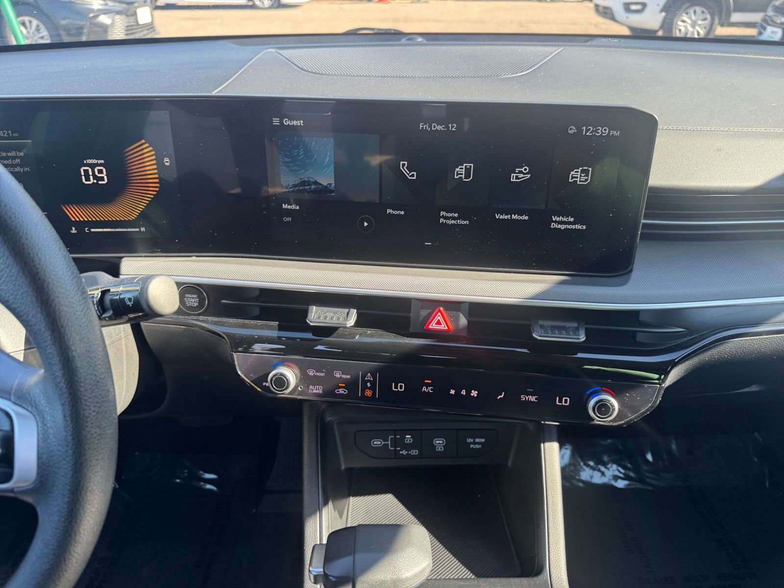 Thumbnail: 2025 Kia K5 - 21