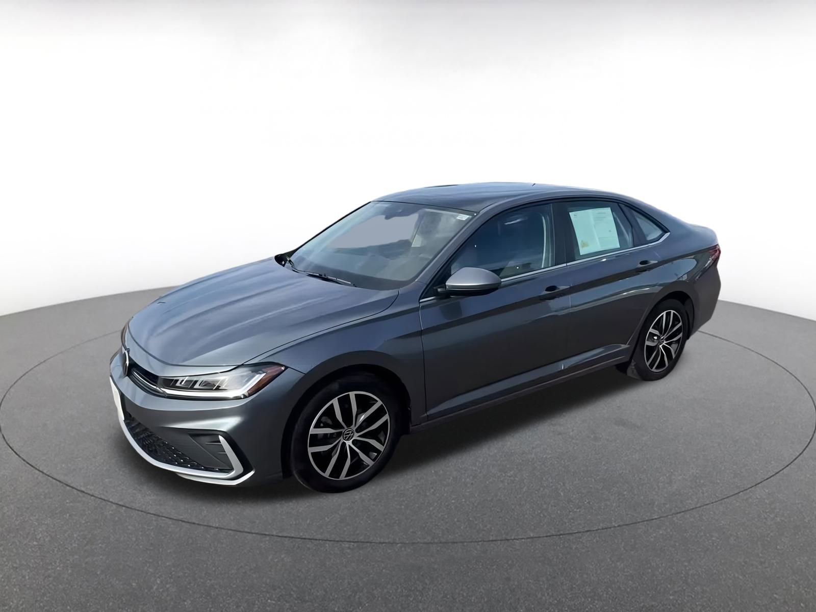 Thumbnail: 2025 Volkswagen Jetta - 10