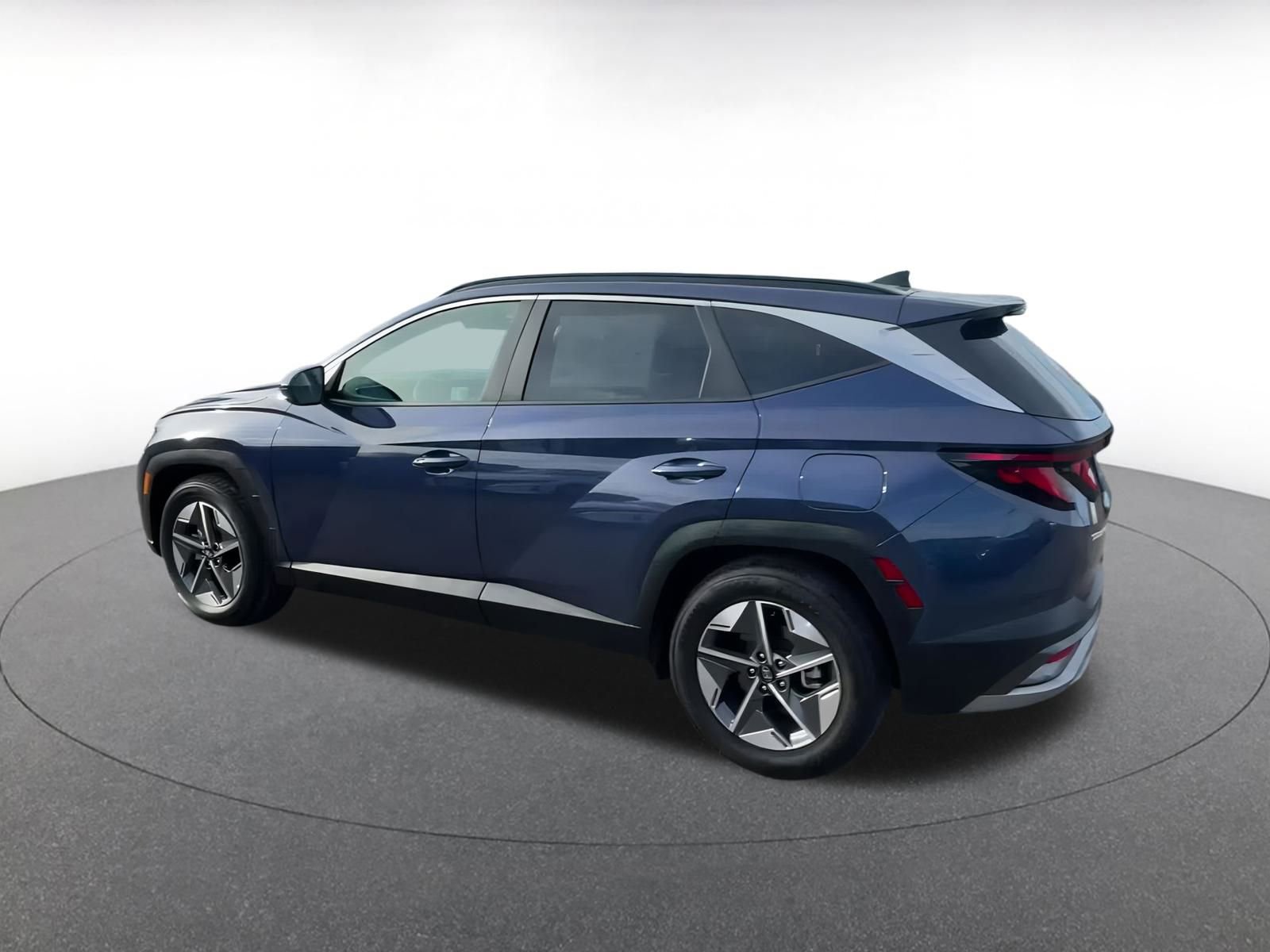 Thumbnail: 2025 Hyundai Tucson - 10