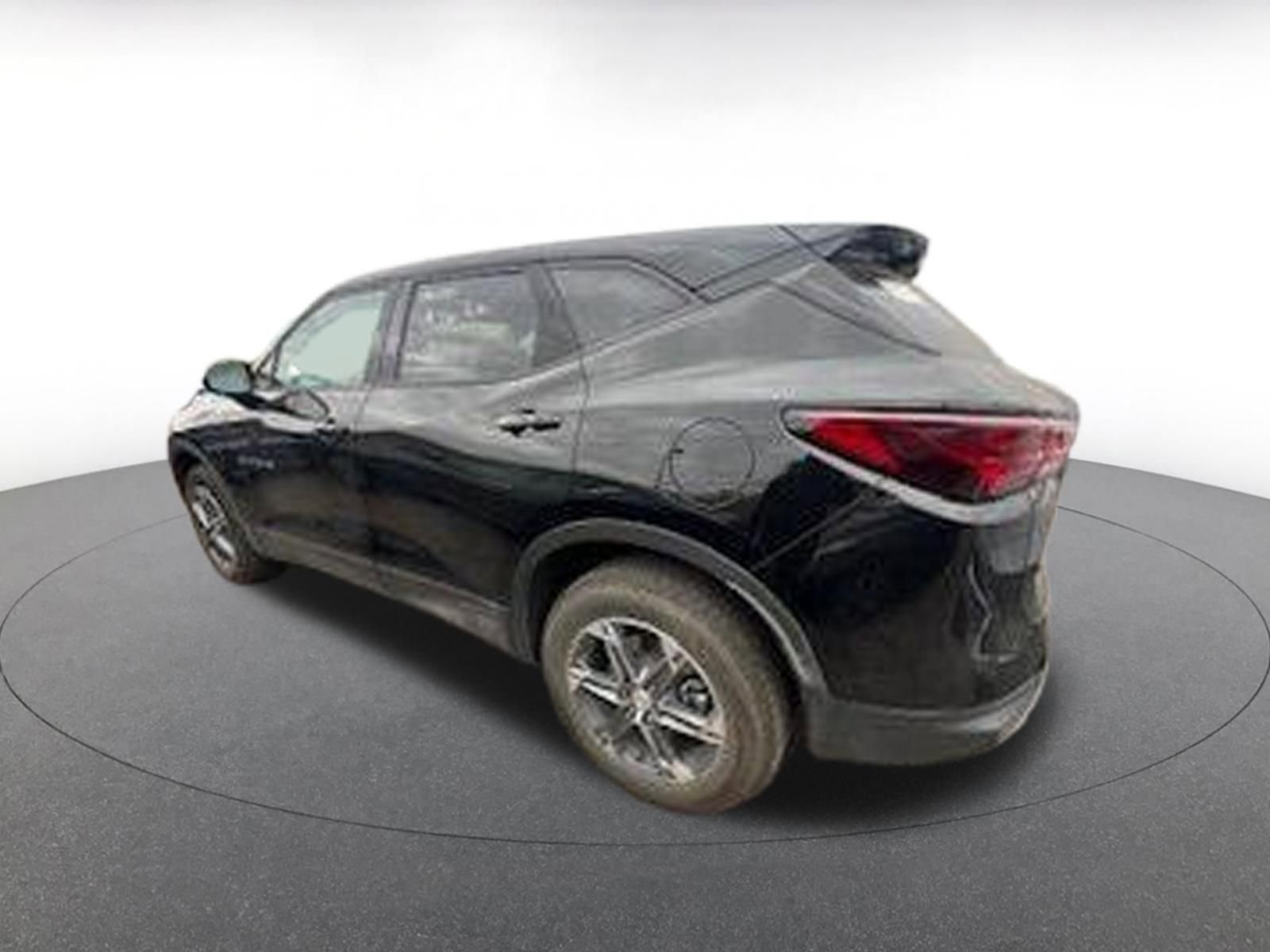 Thumbnail: 2025 Chevrolet Blazer - 5