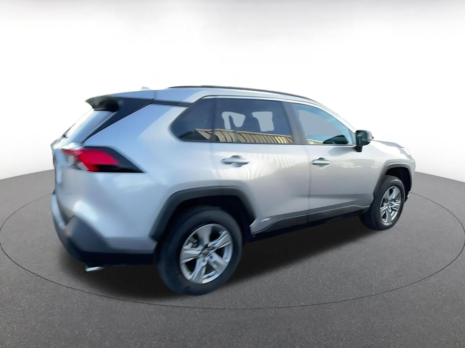 Thumbnail: 2025 Toyota RAV4 - 15