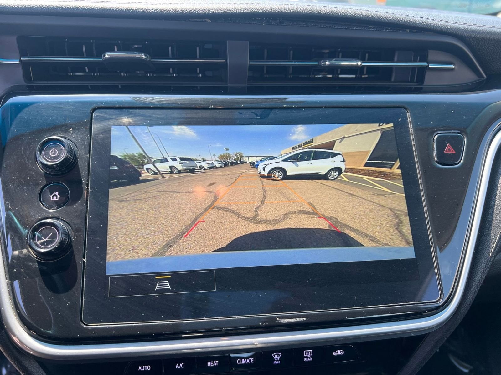 Thumbnail: 2023 Chevrolet Bolt EV - 17