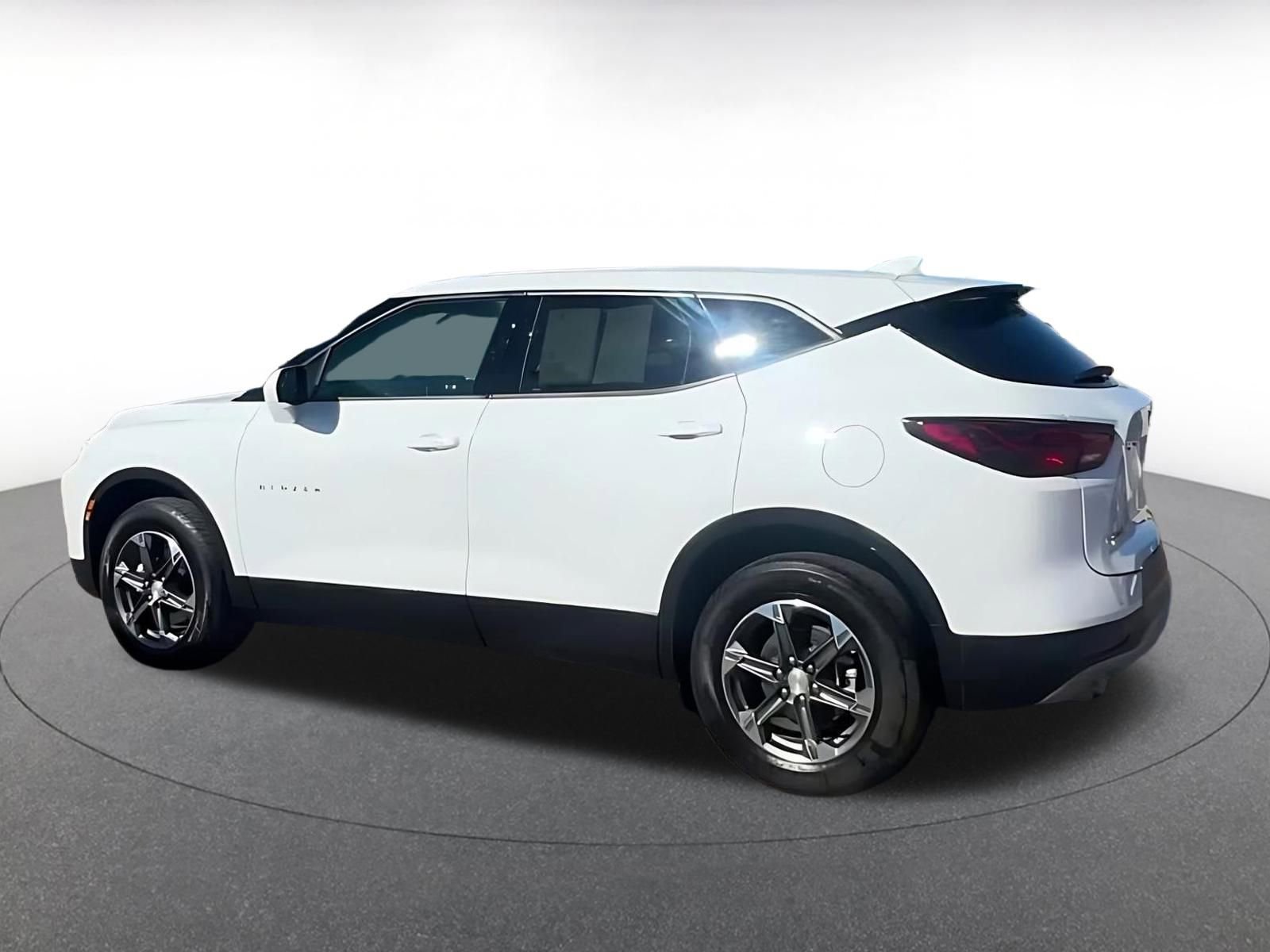 Thumbnail: 2025 Chevrolet Blazer - 10