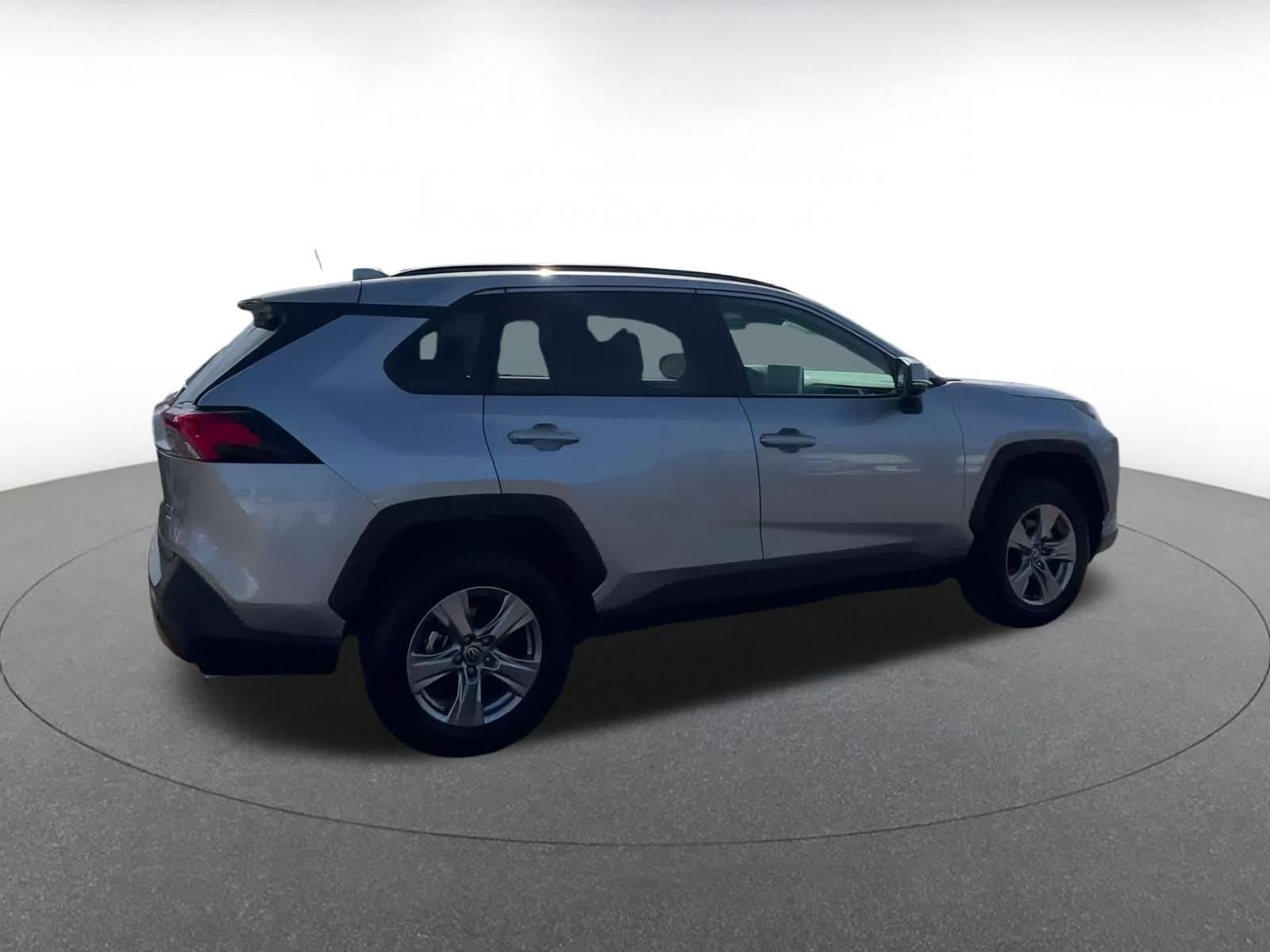 Thumbnail: 2025 Toyota RAV4 - 14