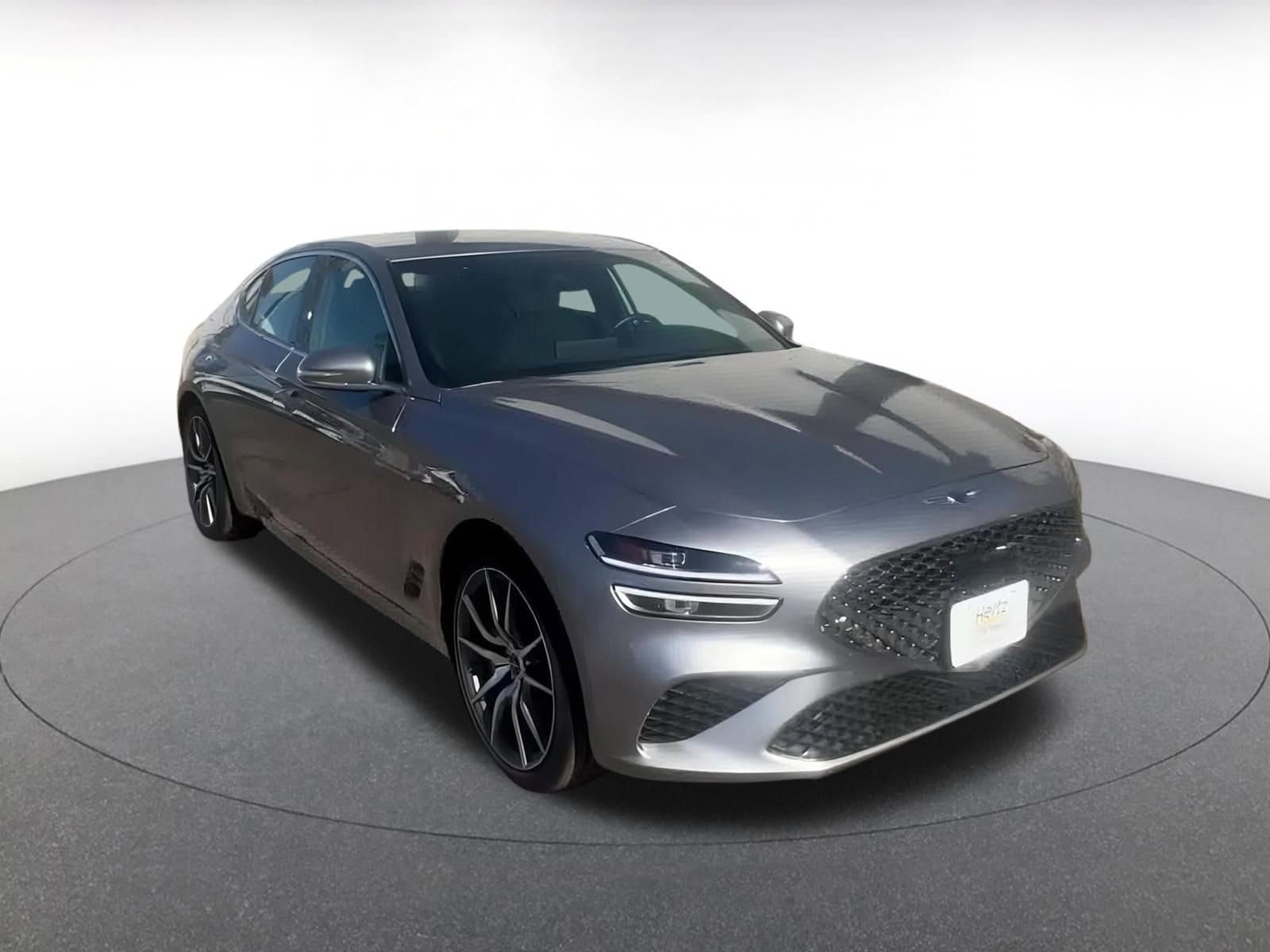 Thumbnail: 2025 Genesis G70 - 3