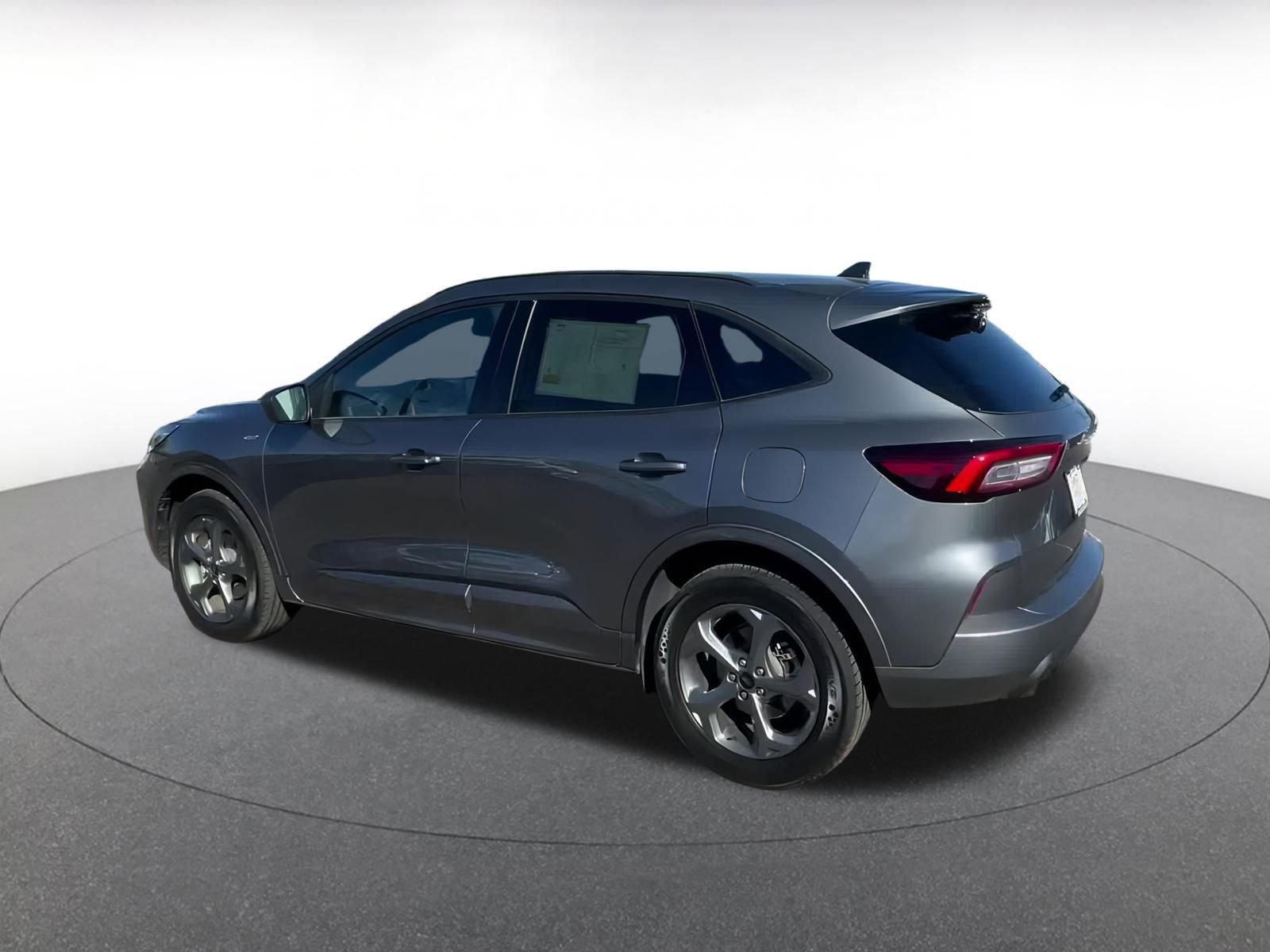 Thumbnail: 2024 Ford Escape - 9