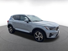 2024 Volvo XC40 B5 Core -
                  Scottsdale, AZ