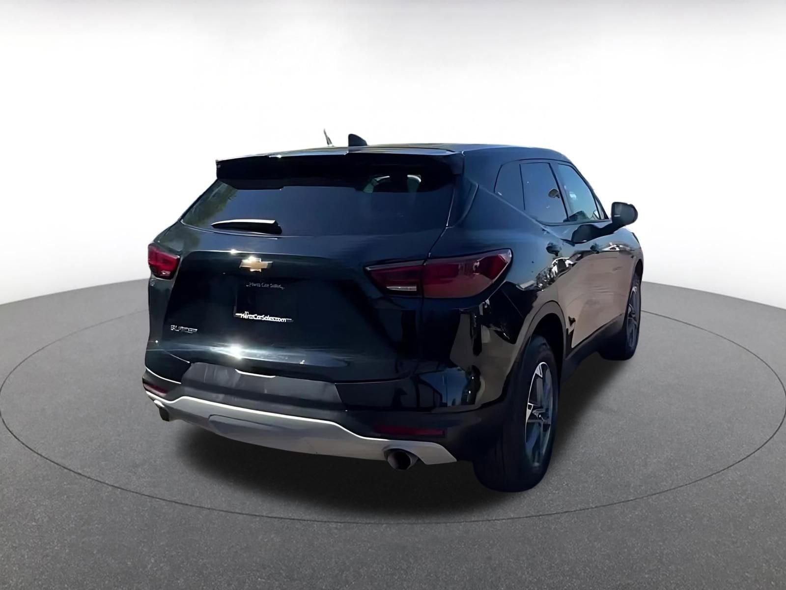 Thumbnail: 2025 Chevrolet Blazer - 14