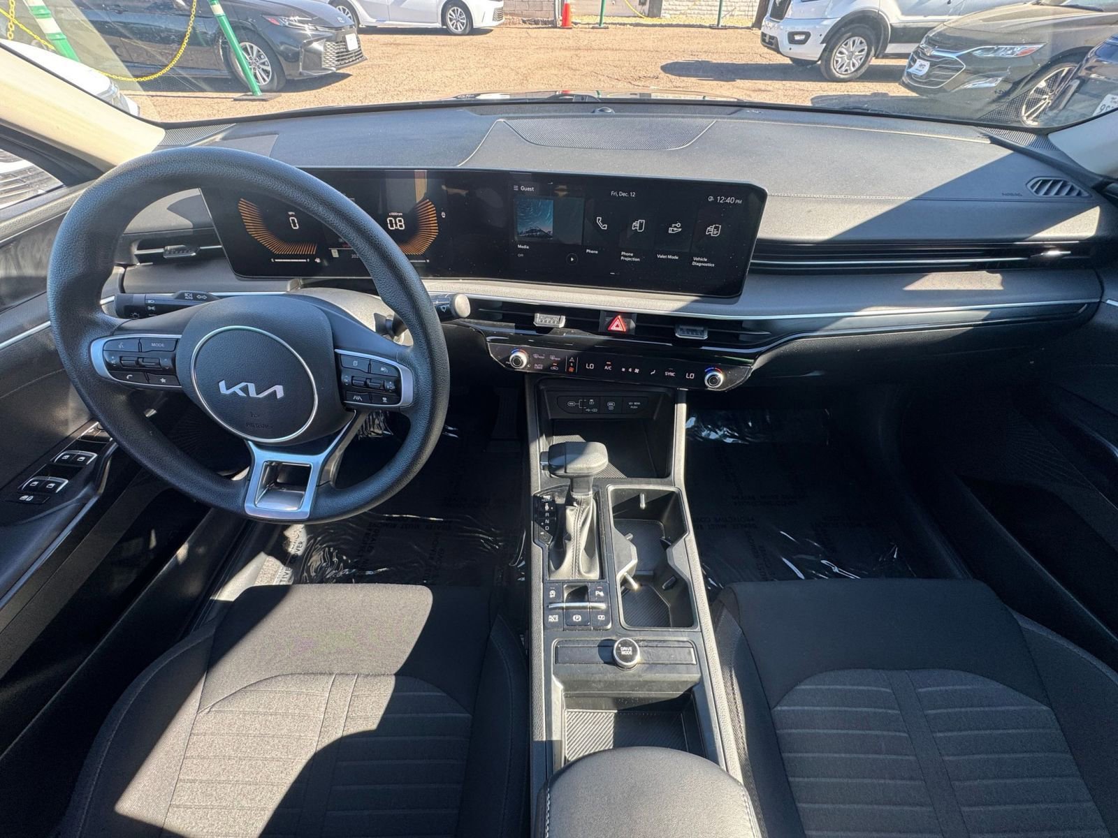 Thumbnail: 2025 Kia K5 - 32