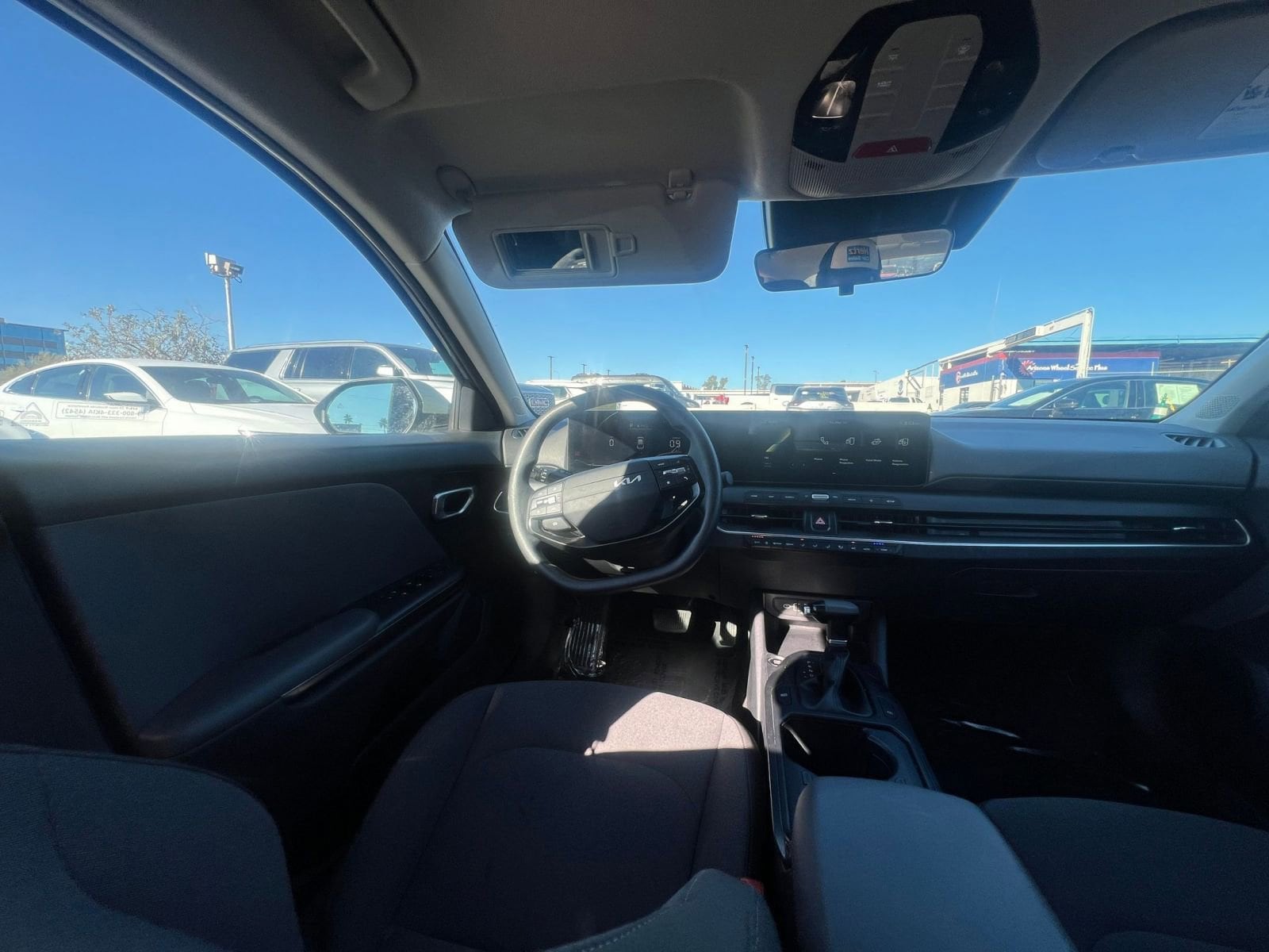 Thumbnail: 2025 Kia K4 - 34