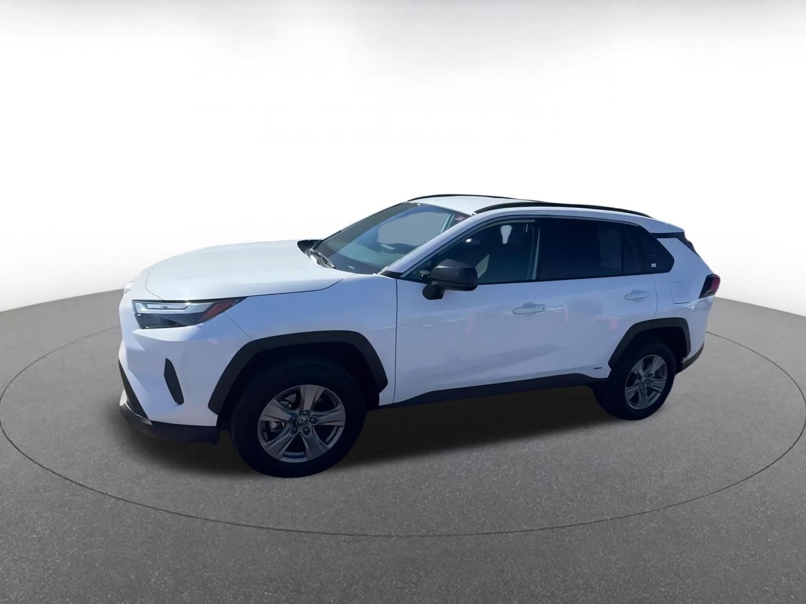 Thumbnail: 2025 Toyota RAV4 - 8