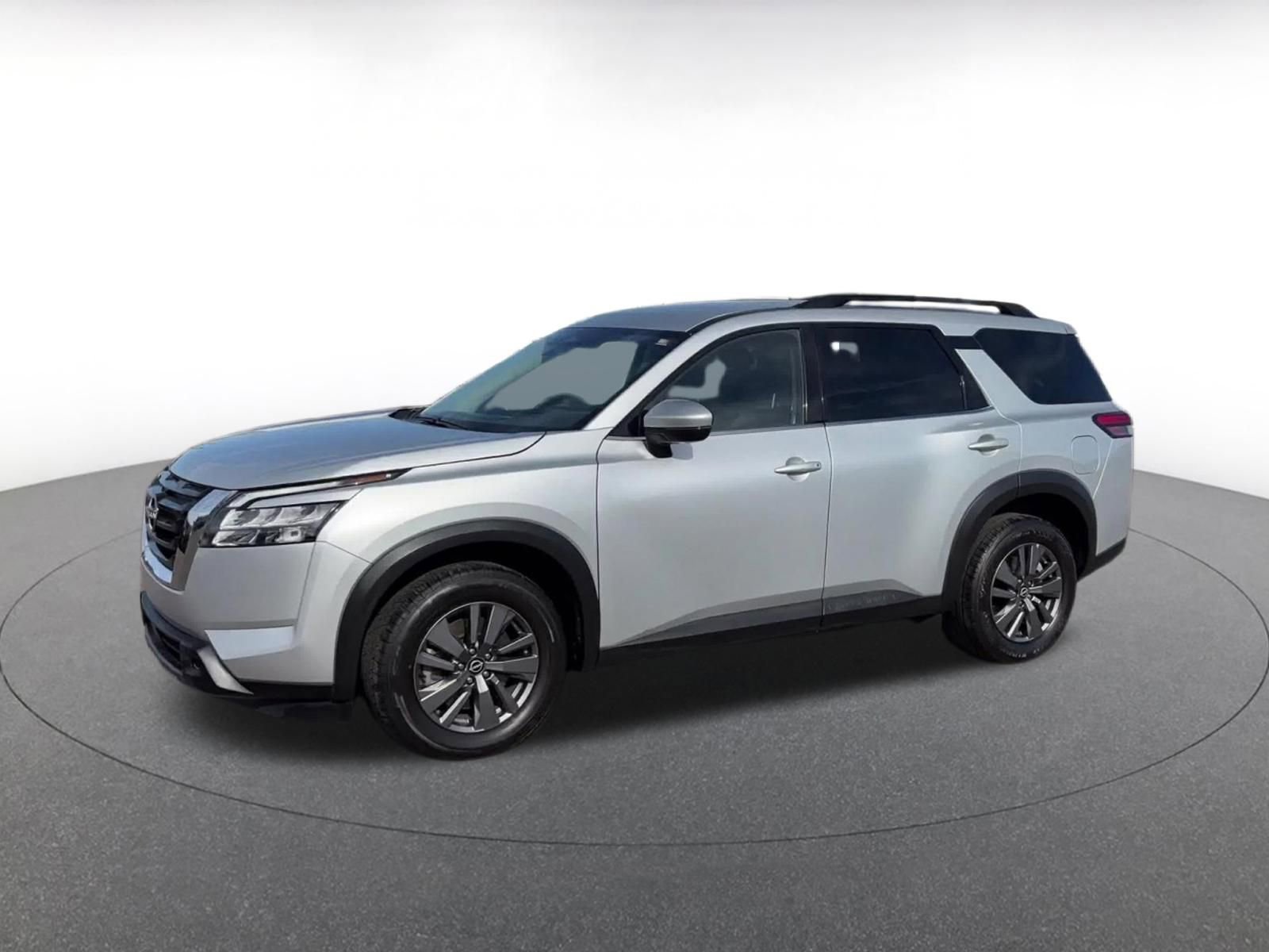 Thumbnail: 2025 Nissan Pathfinder - 8