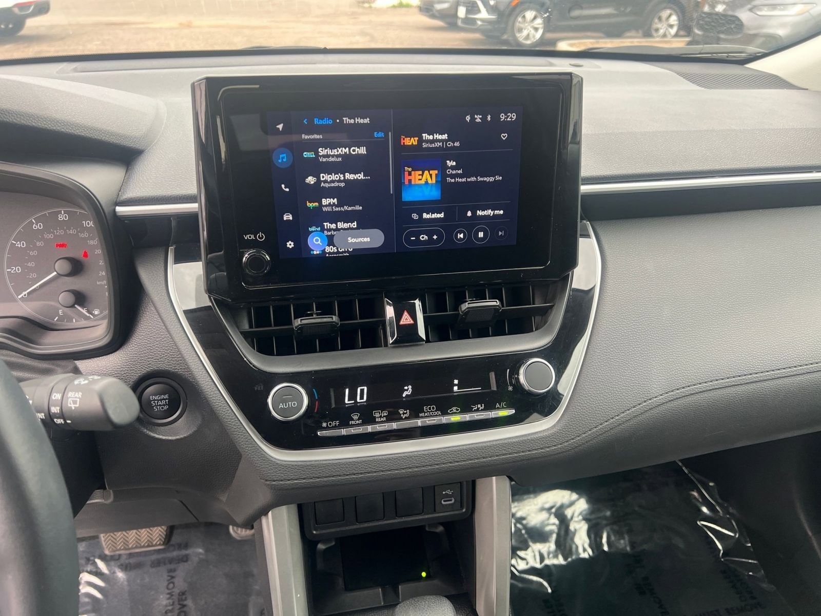 Thumbnail: 2025 Toyota Corolla Cross - 18