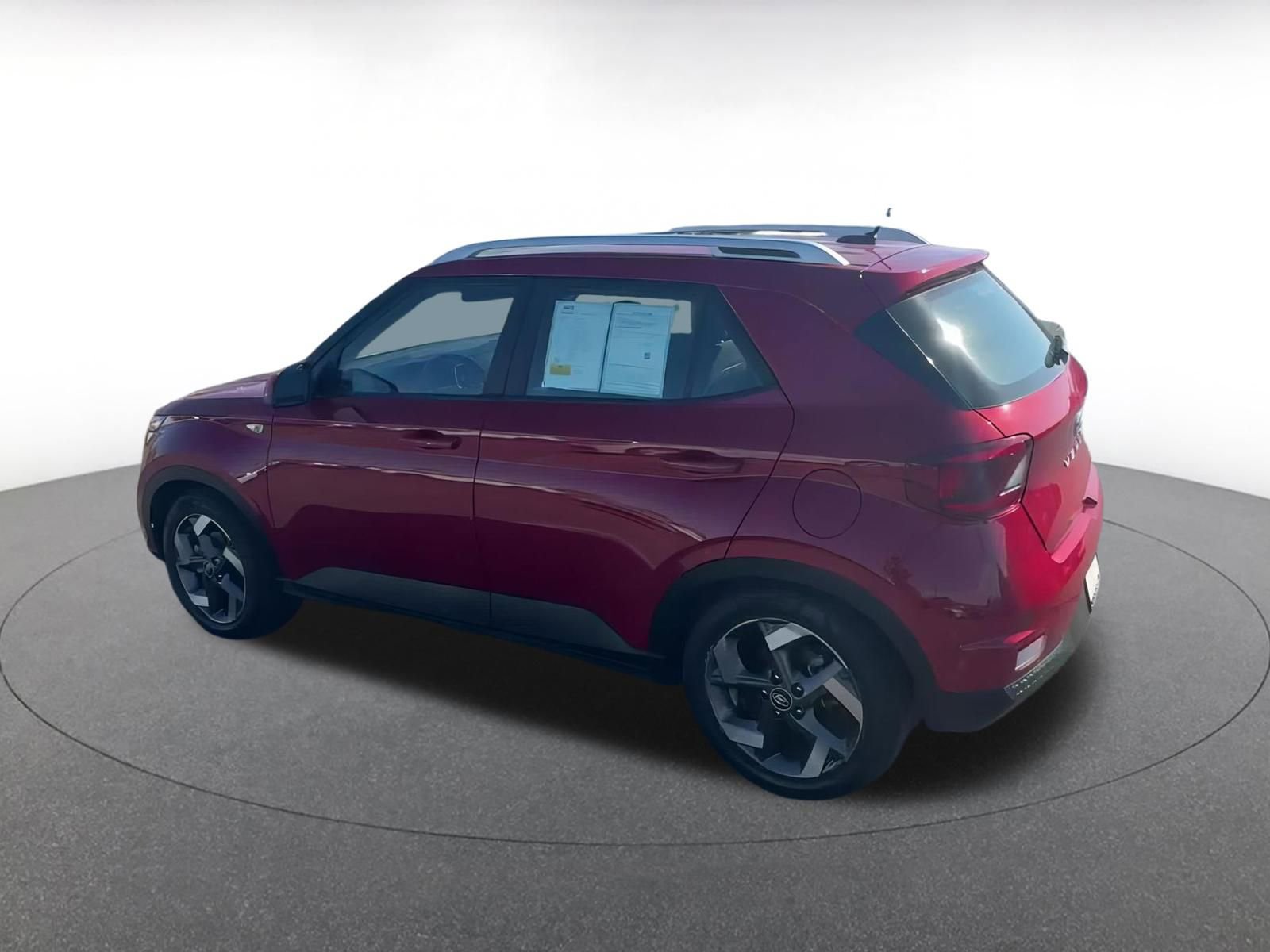 Thumbnail: 2023 Hyundai Venue - 8