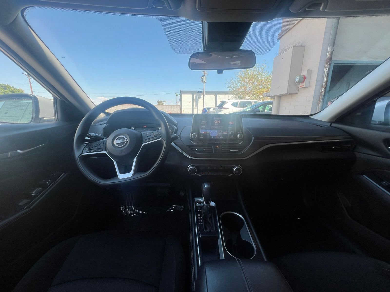 Thumbnail: 2023 Nissan Altima - 33