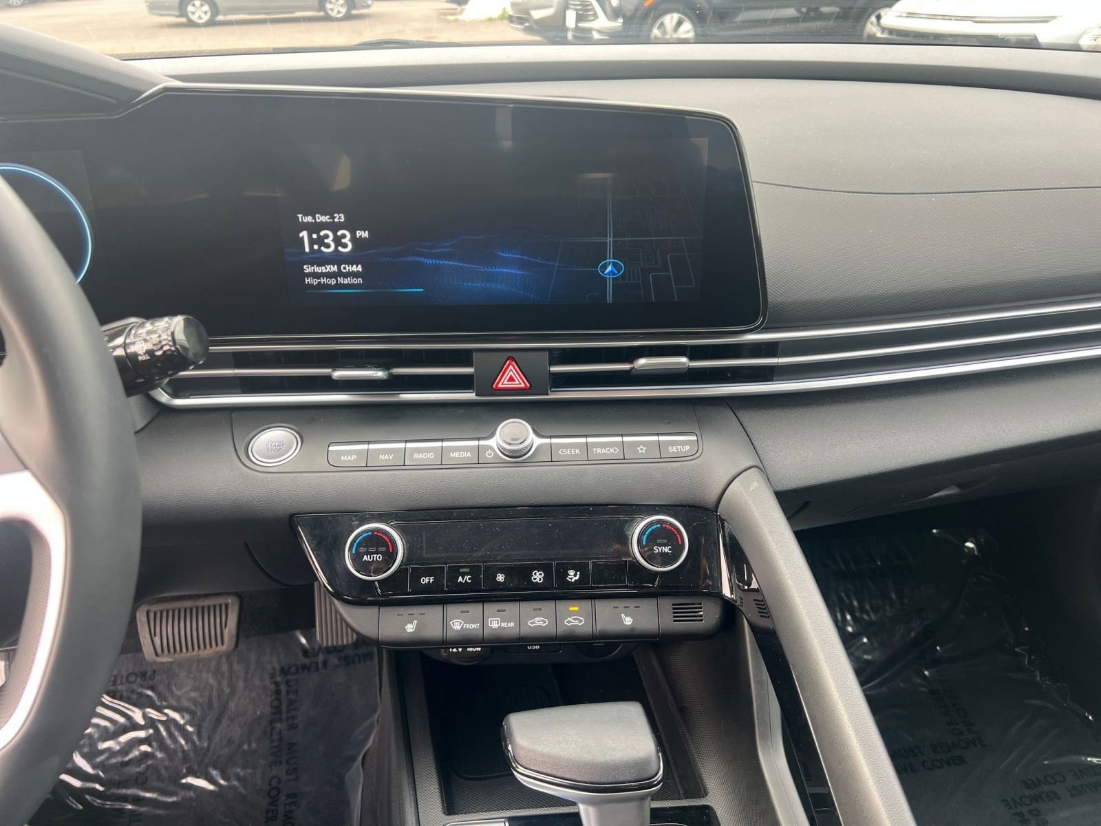 Thumbnail: 2025 Hyundai Elantra - 18