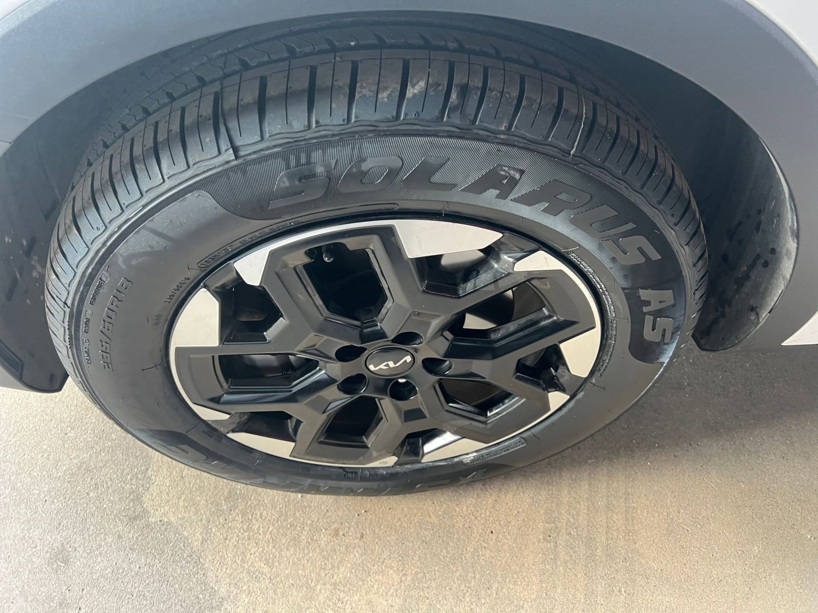 Thumbnail: 2024 Kia Sorento - 30