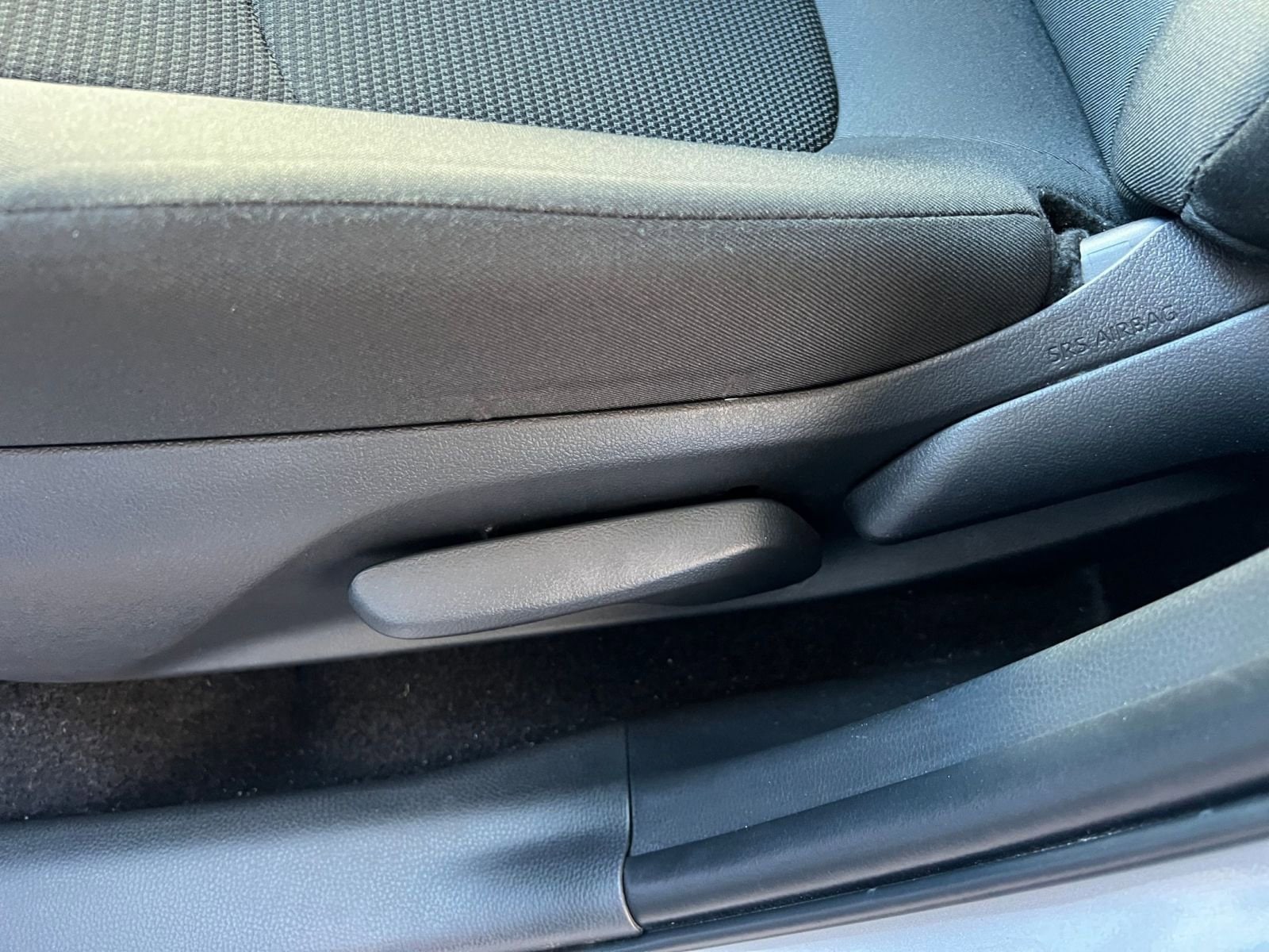 Thumbnail: 2025 Toyota RAV4 - 23