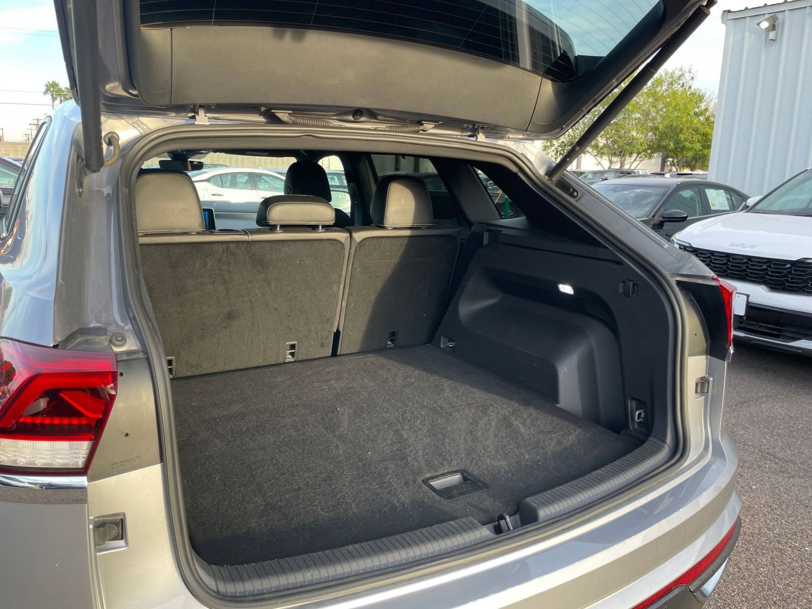 Thumbnail: 2025 Volkswagen Atlas - 33