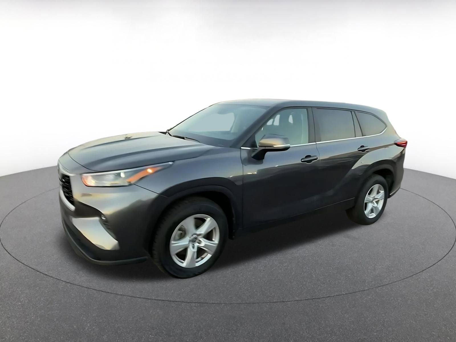 Thumbnail: 2025 Toyota Highlander - 8
