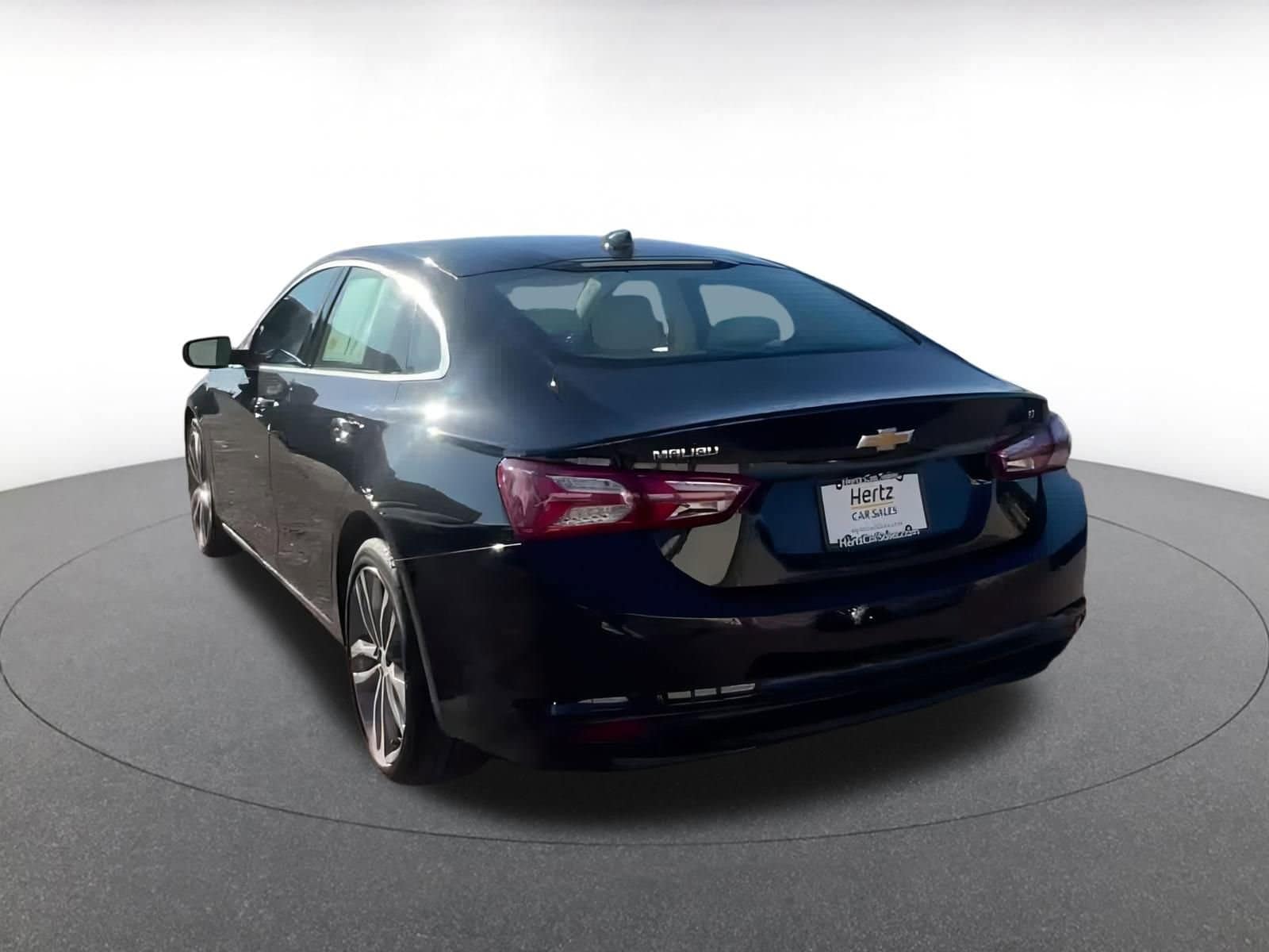 Thumbnail: 2024 Chevrolet Malibu - 12