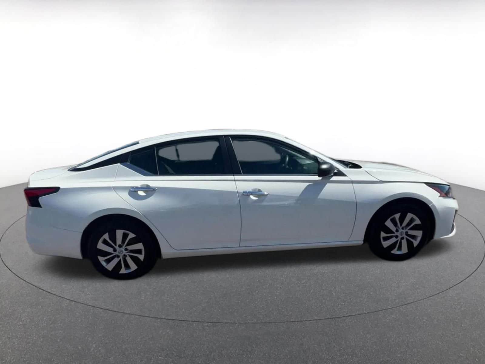 Thumbnail: 2024 Nissan Altima - 16
