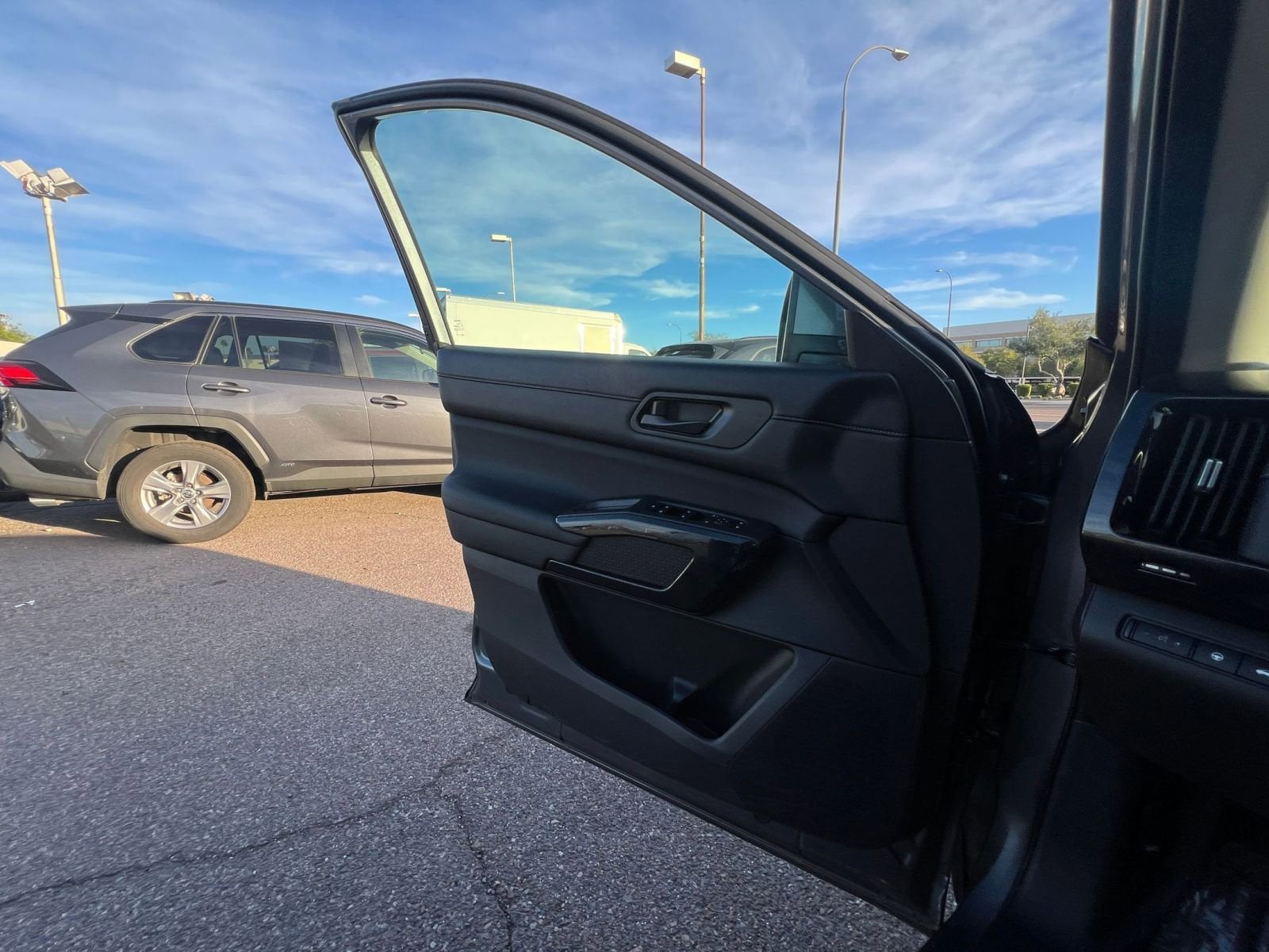 Thumbnail: 2025 Nissan Pathfinder - 20