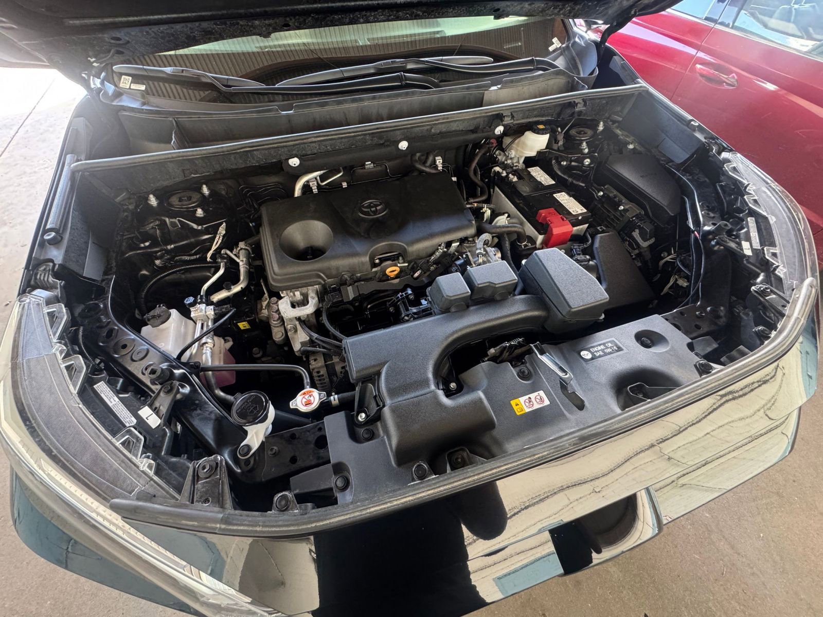 Thumbnail: 2025 Toyota RAV4 - 32